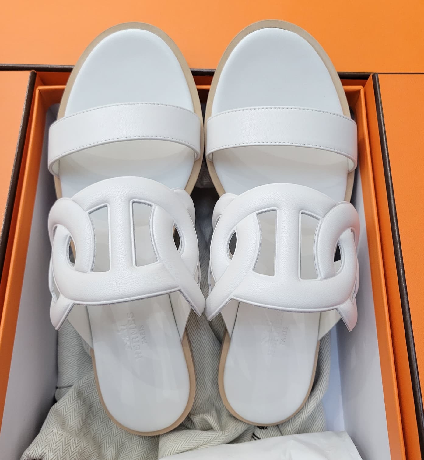 HERMES Lagune sandal BLANC 豬鼻 白色拖鞋