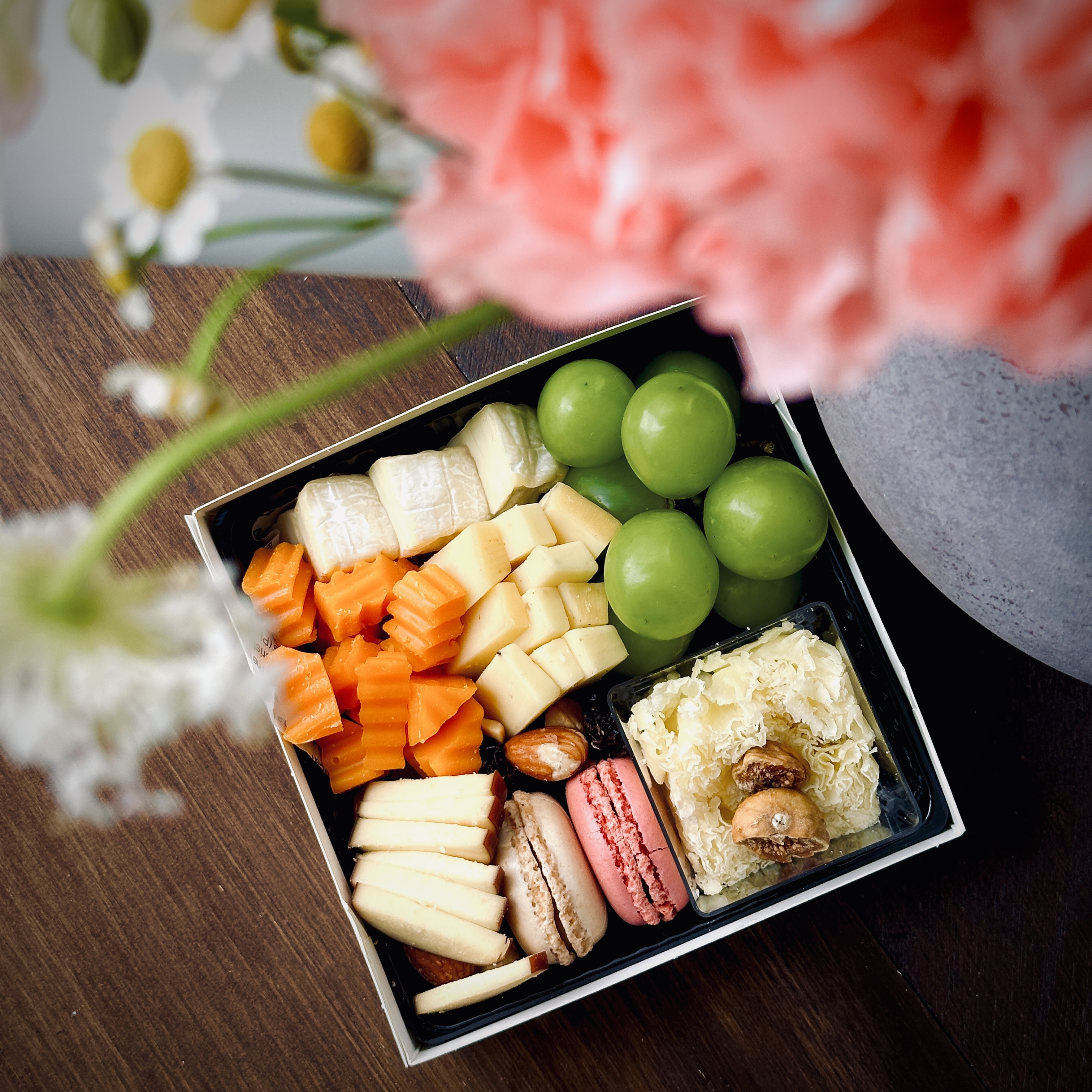 mothers day gift cheese box