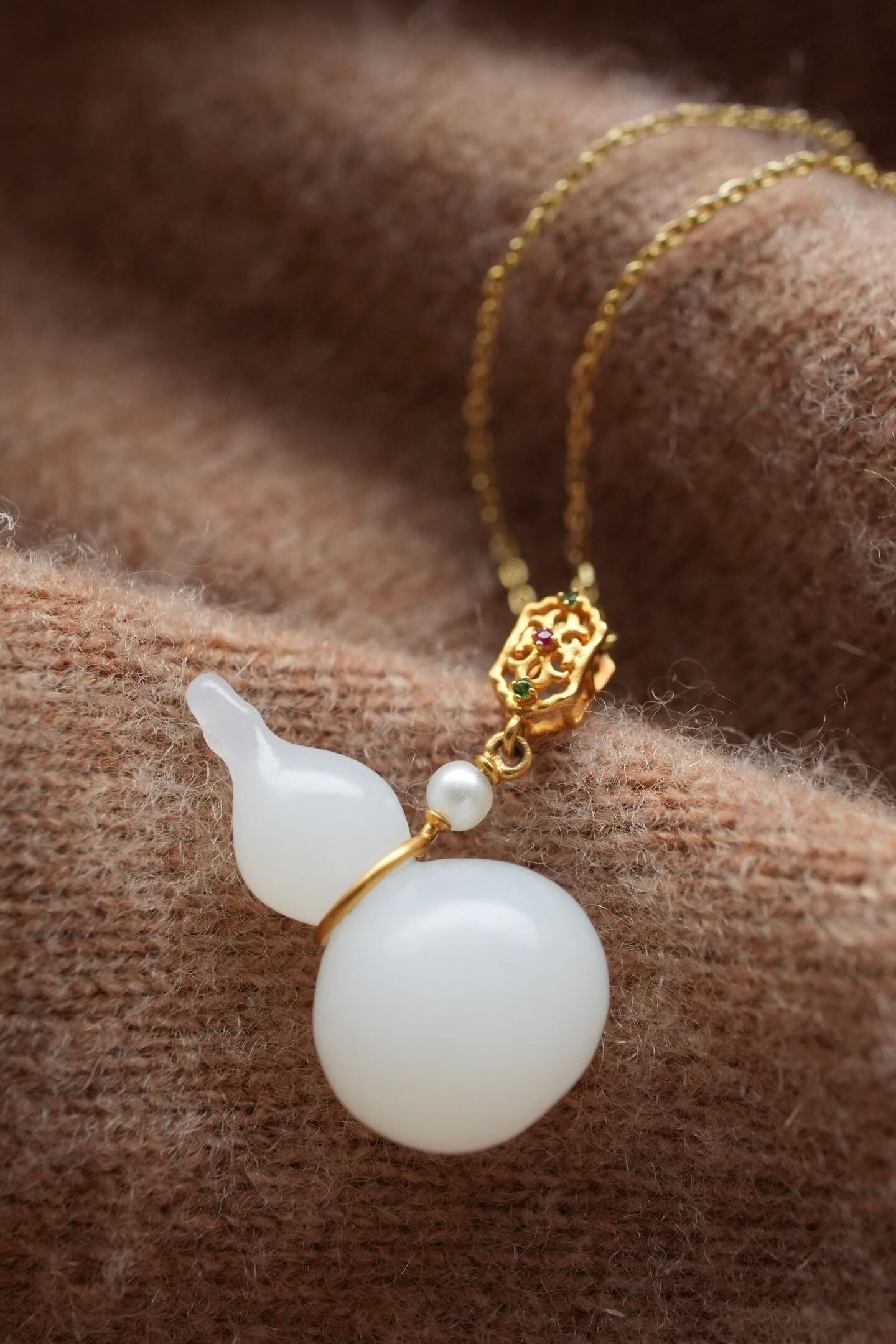 329446 和田玉羊脂玉立體“福祿雙全”葫蘆吊墜