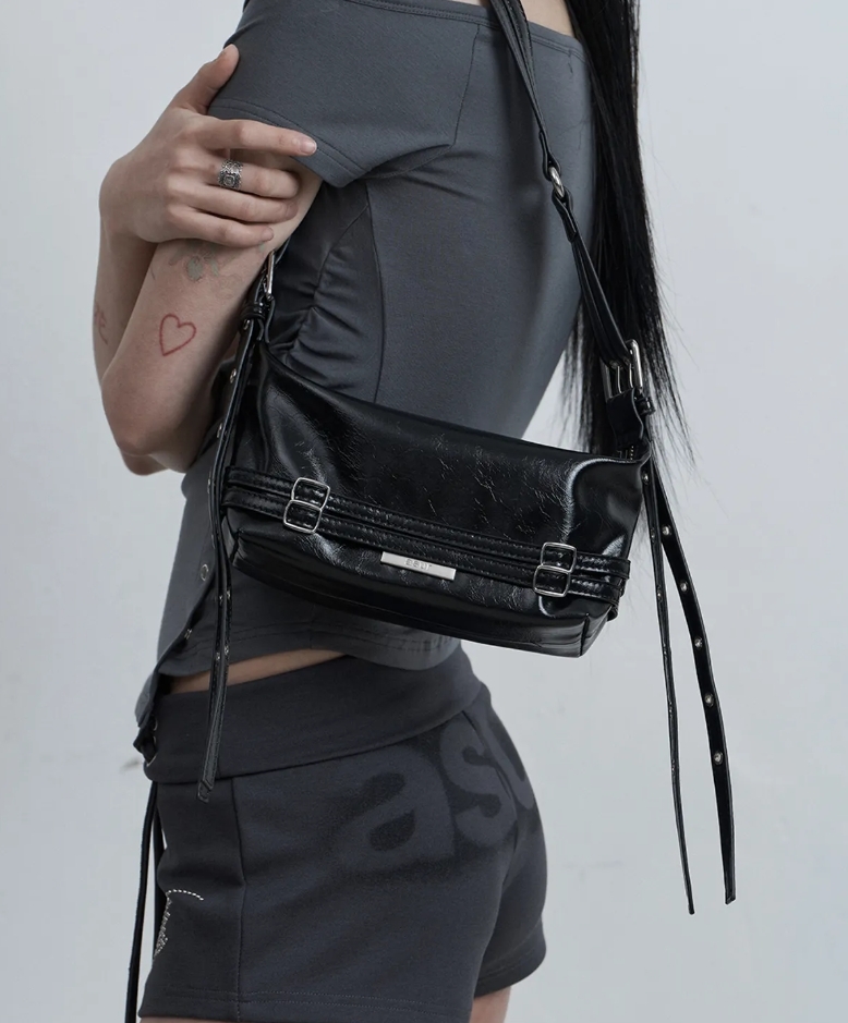 （預購）AS YOU ARE 繫帶迷你肩背包 AS26SMBAG01