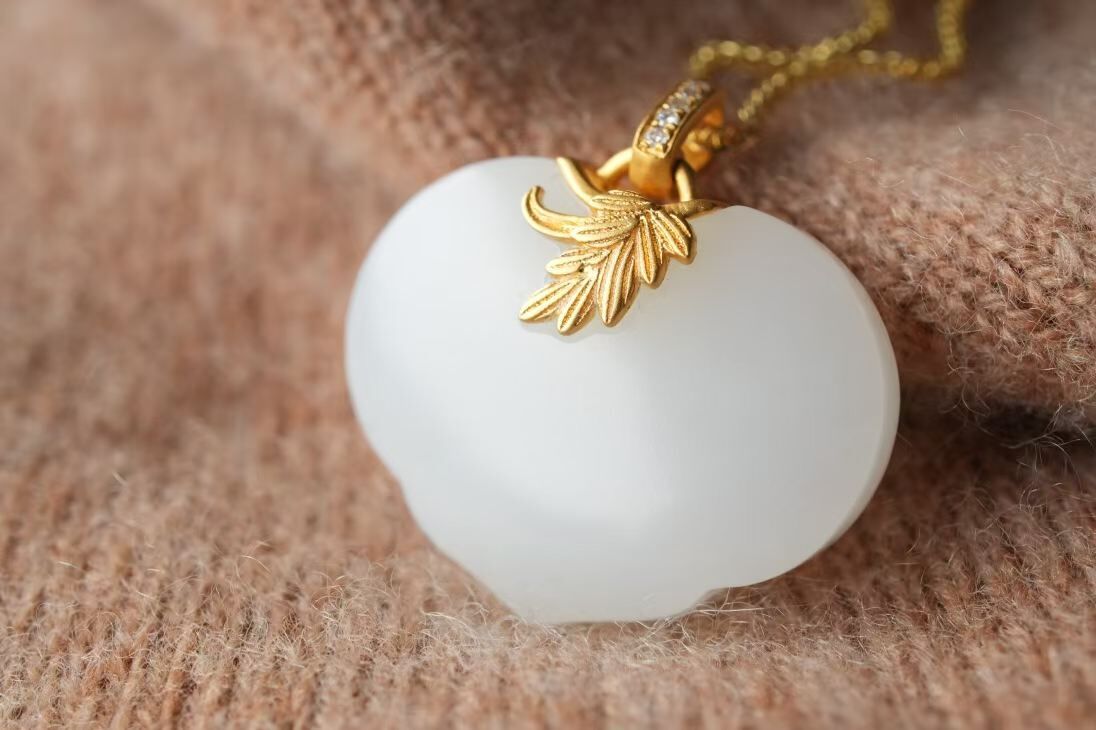 329449 和田玉羊脂玉平安如意吊墜