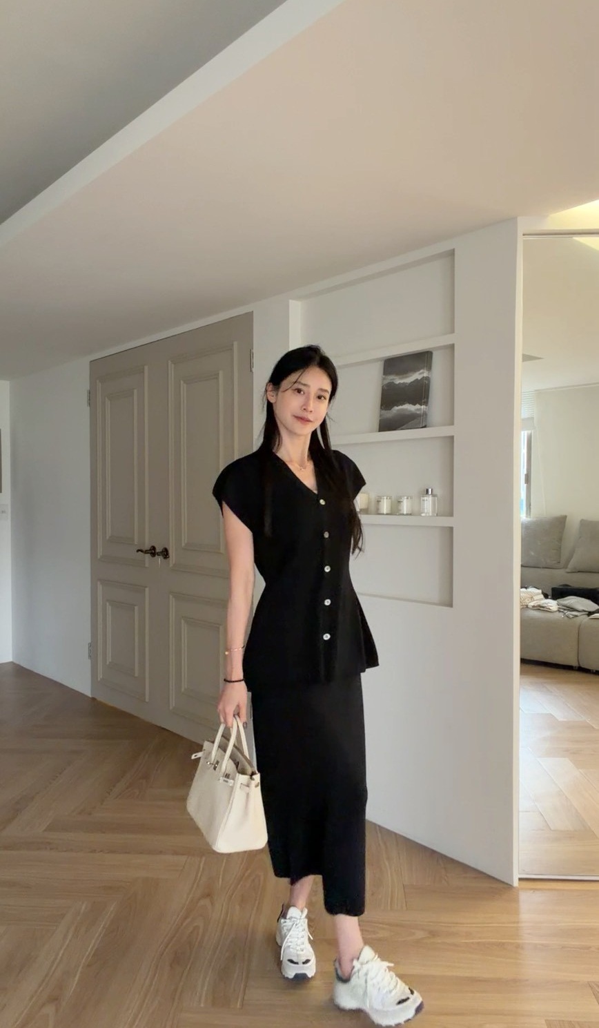 *必買套裝*｜韓國｜超修身收腰上衣＋直筒裙套裝