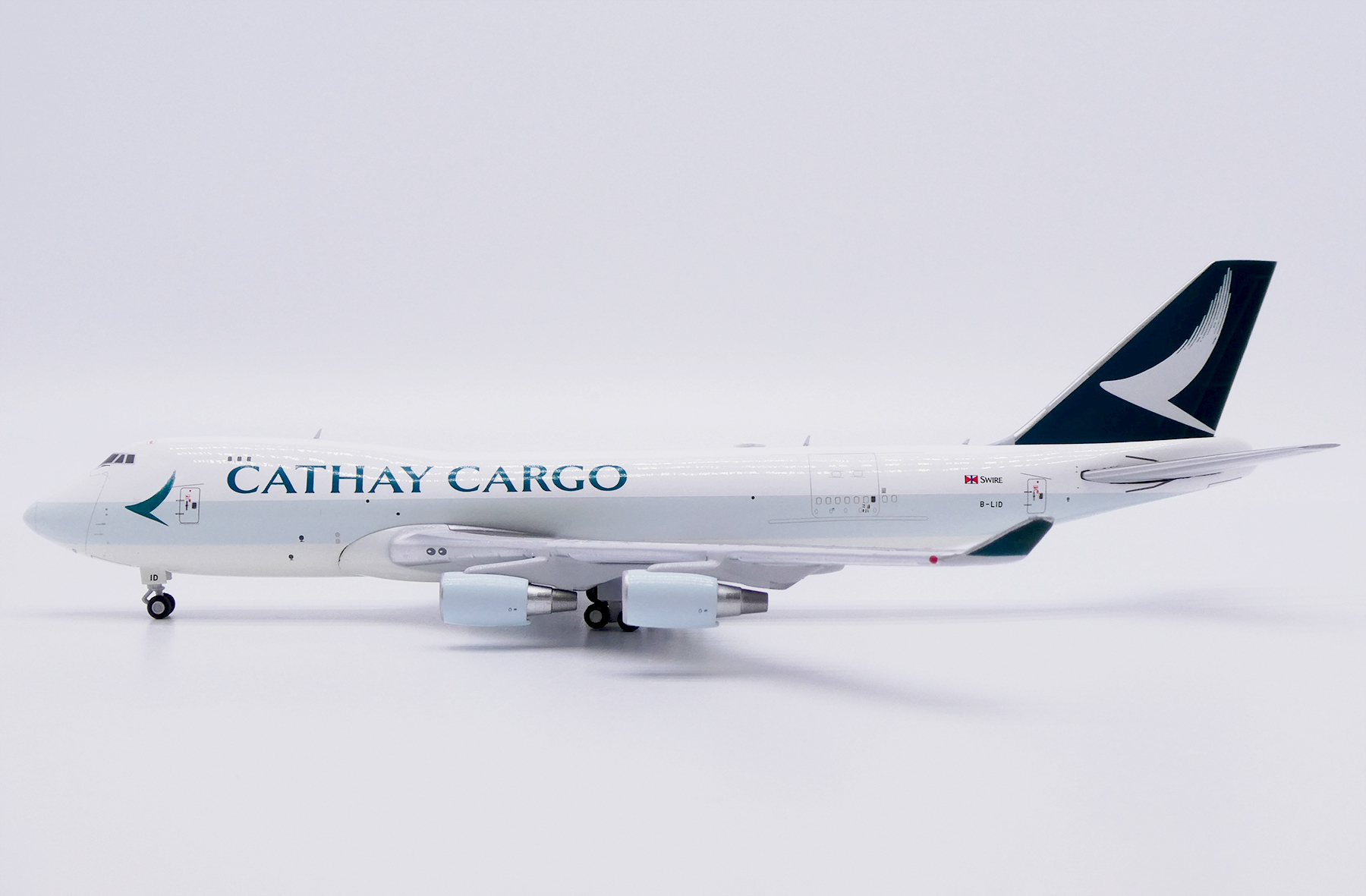 JC WINGS   1/400 國泰航空 波音747-400F B-LID 貨機