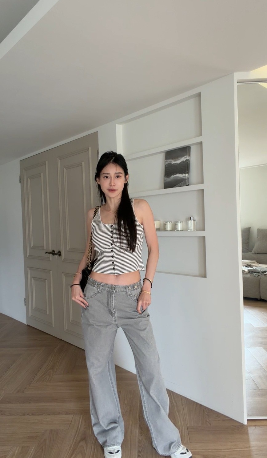 ｜韓國｜經典款牛仔寬褲