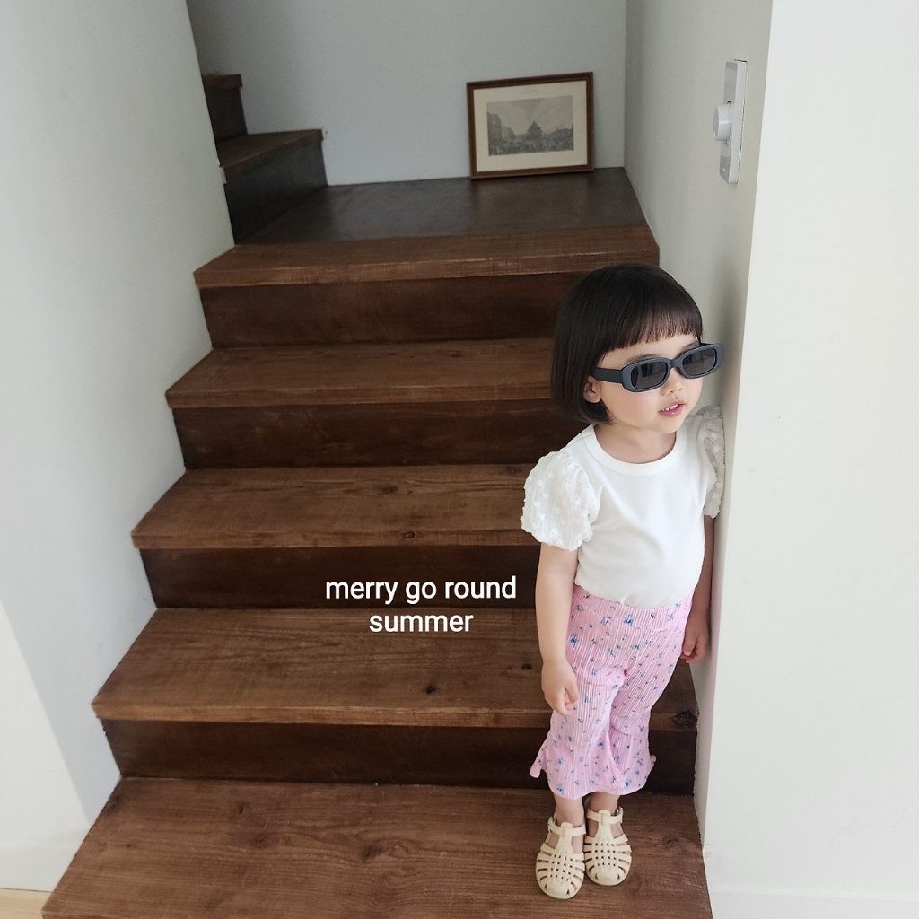 正韓夏Merry-go-round 兩色澎袖上衣