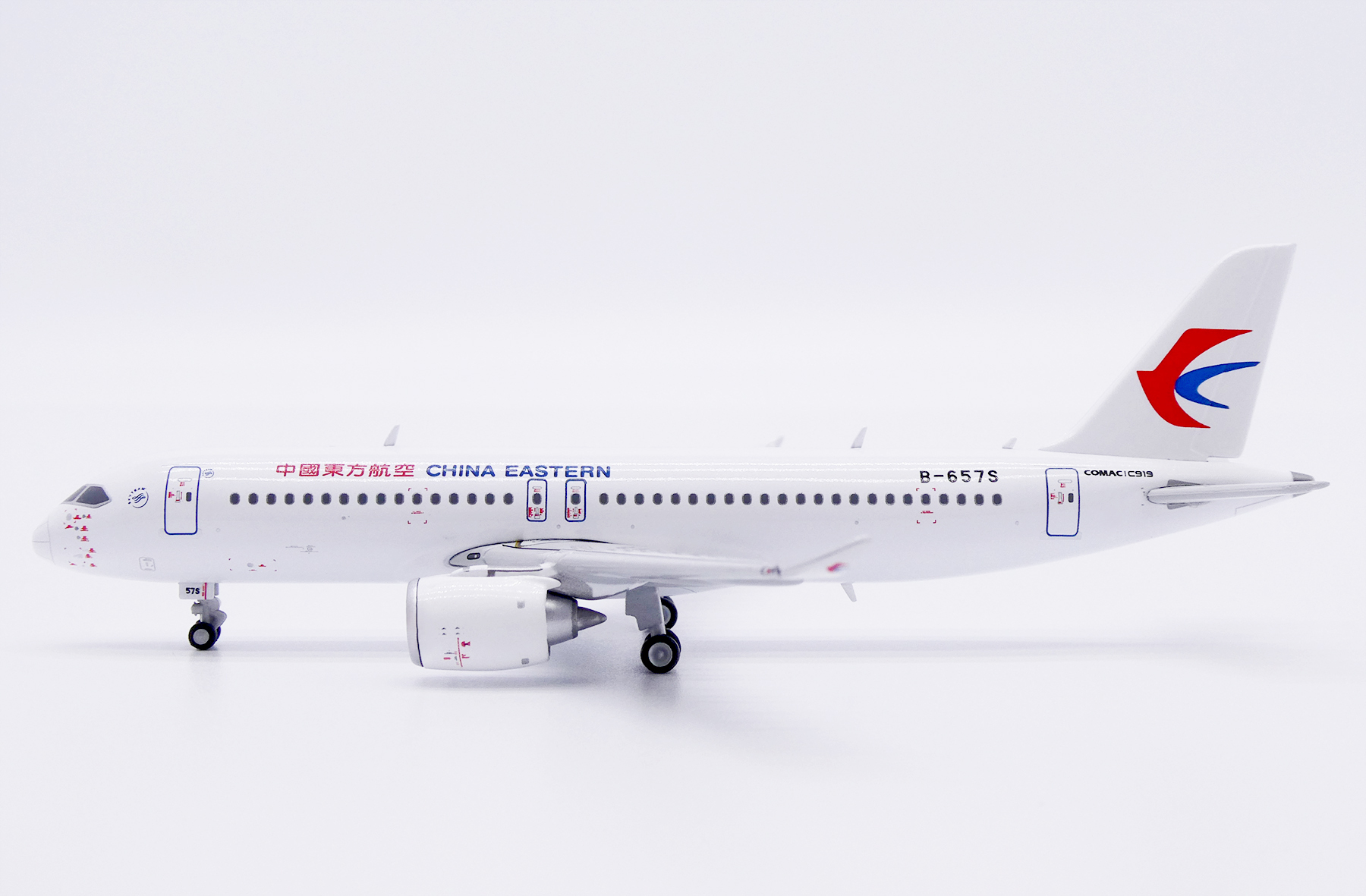 JC WINGS   1/400 中國東方航空 COMAC C919 B-657S