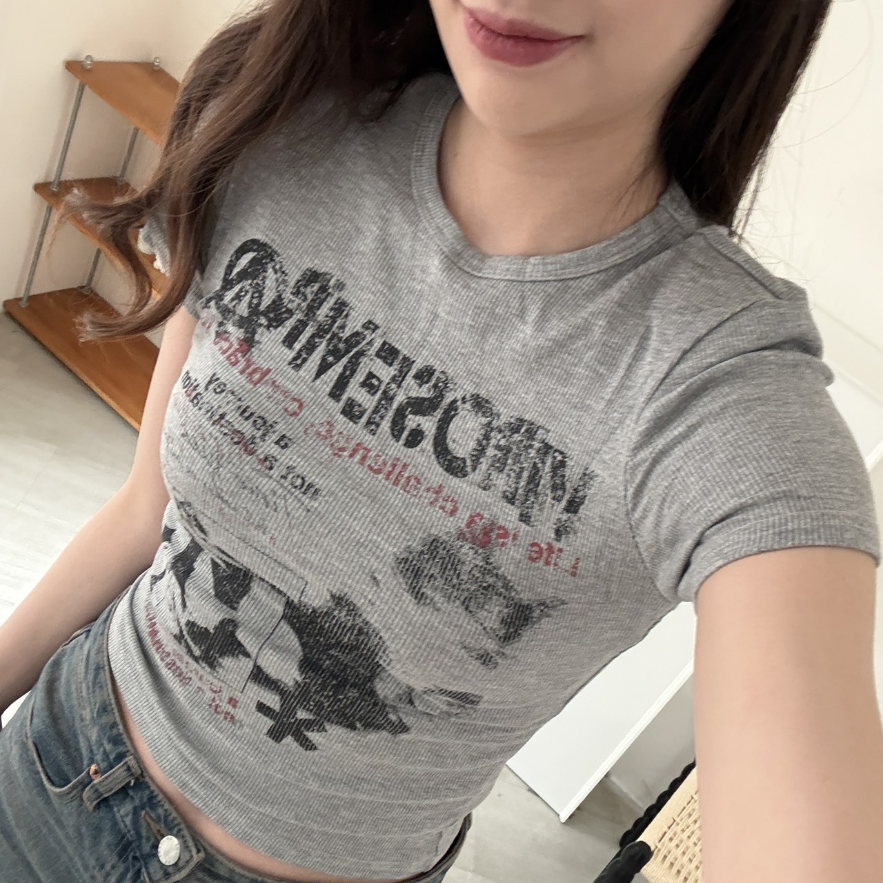 1882美式刷舊字母小墊肩短T (M)