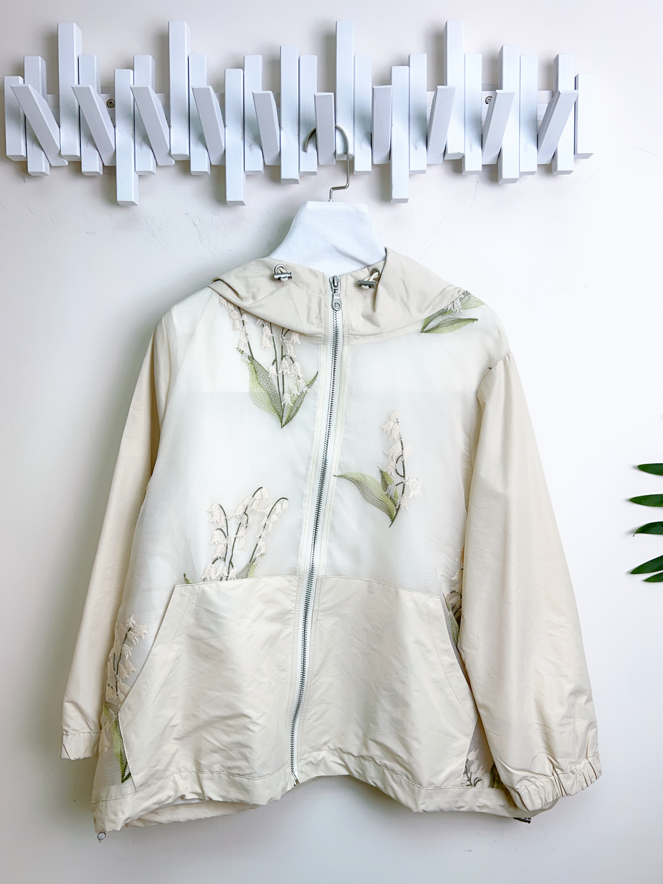 雪紡拼刺綉花風縷料外套（胸44 腰48 長22吋）37062 #2304clo