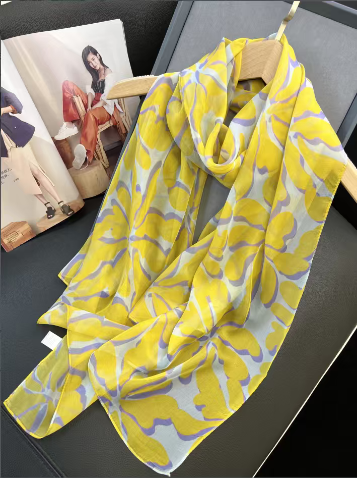 (Y) 「錢皇」100%桑蠶絲沙灘巾178*65cm- 錢皇 #2204QW