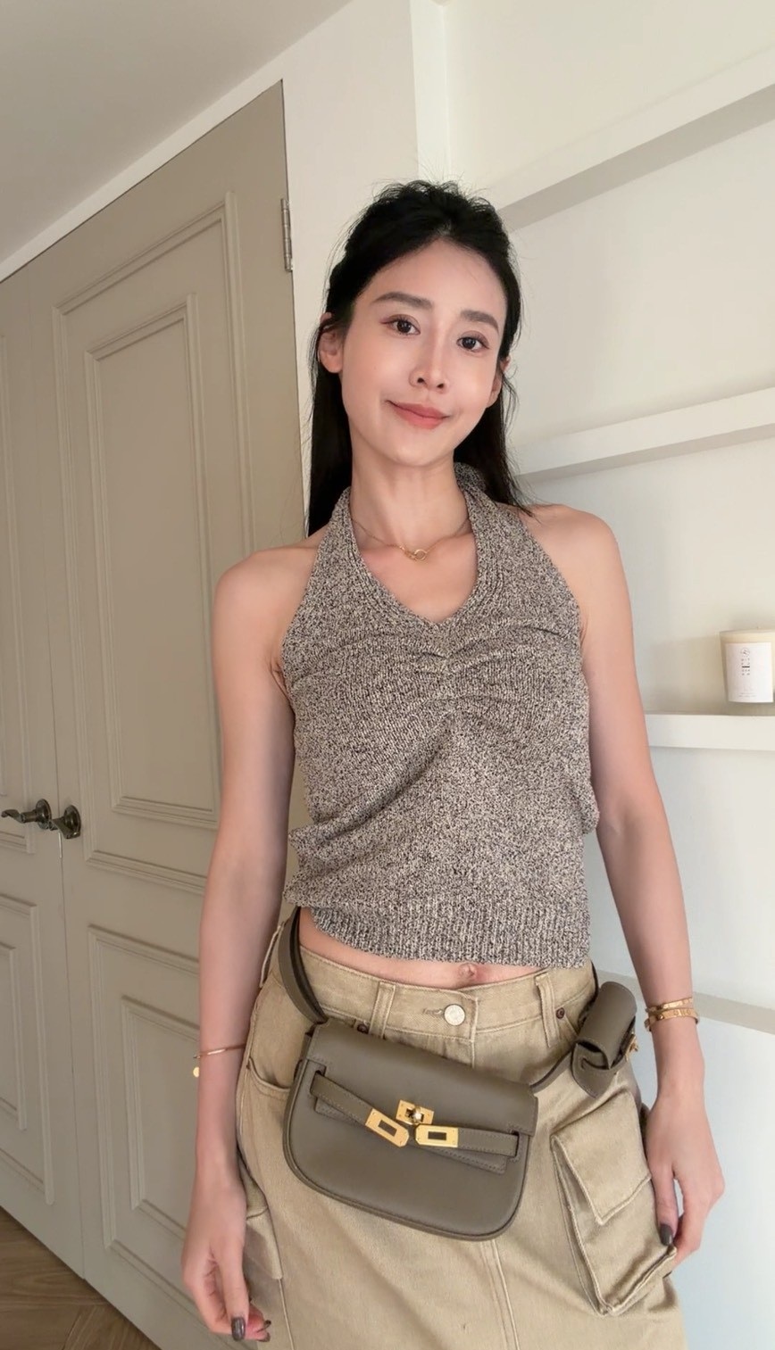 ｜韓國｜掛脖綁帶抓皺背心