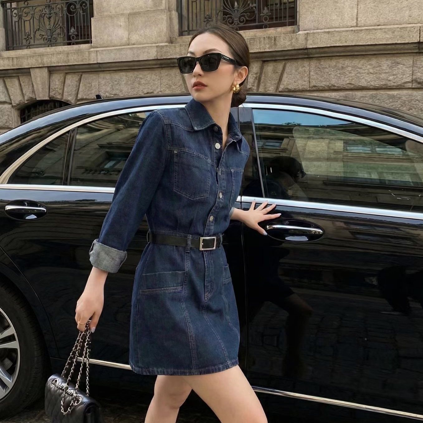 顯瘦深藍色系翻領排釦牛仔短洋裝-S-L (Elegant & Love)