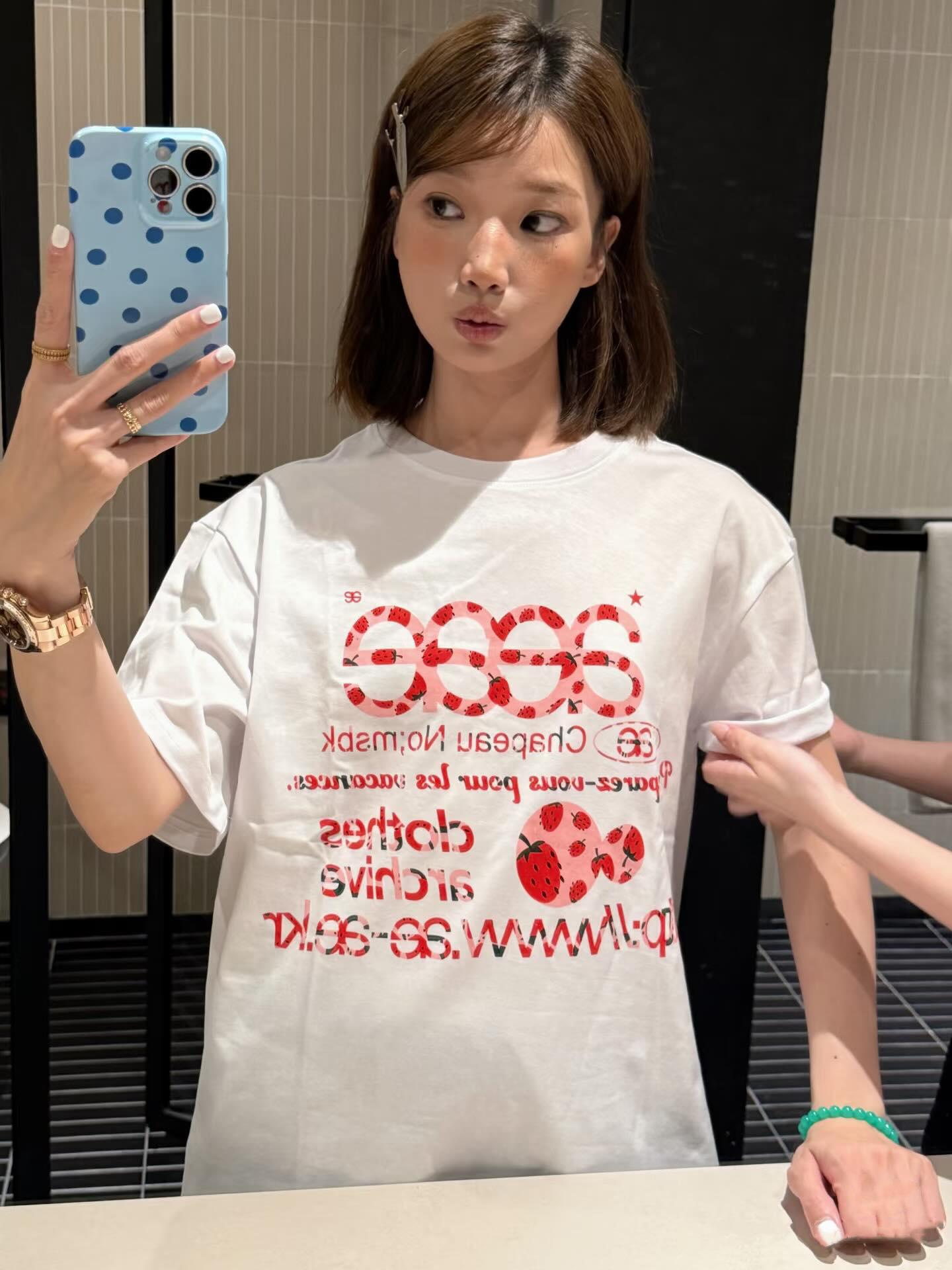 【預購】韓國代購 aeae 經典 Web Logo 印花 草莓 短袖 T-shirts