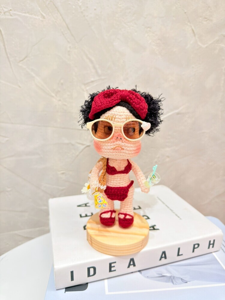 預購019-大紅蝴蝶結比基尼醜娃吊飾『約15cm』『預購時間45-60天』