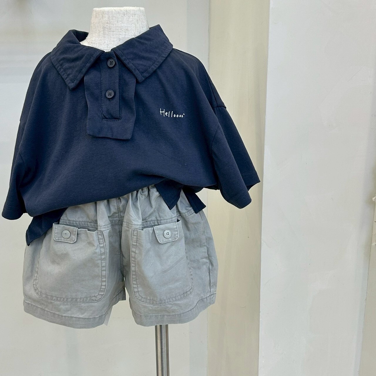 放風日外搭襯衫