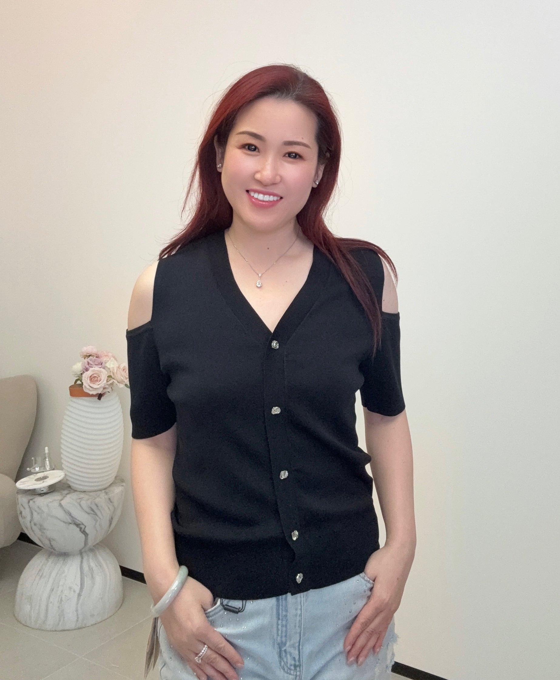 YH018 Z129 針織短上衣 黑色