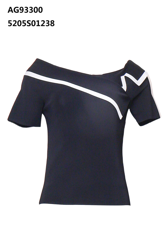 YH030 Z180 針織短上衣 黑色