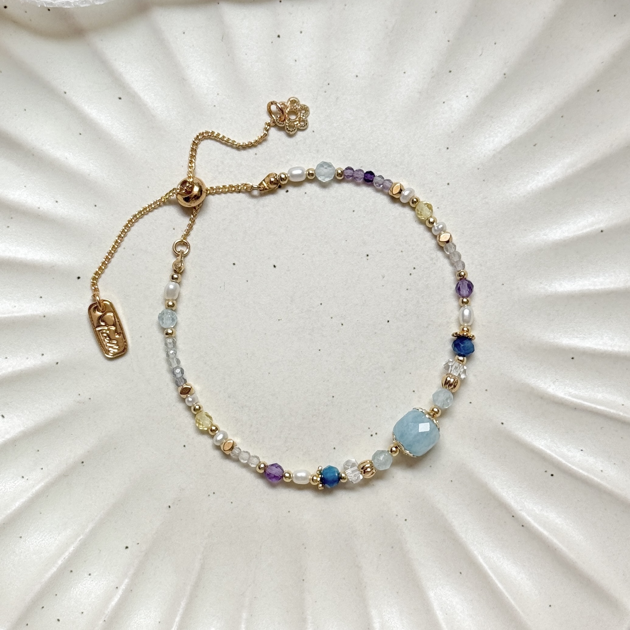 B07 / 生日花 • 柒月拾陸 • 大花三色堇 – 海藍寶 – 手鍊