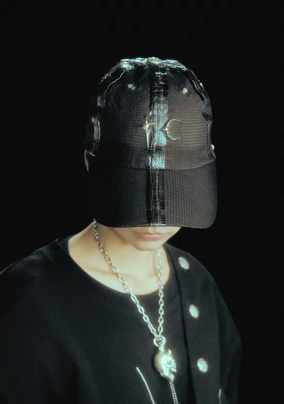 Thug Club｜Seam Sealed Taped Line Cap (Black)