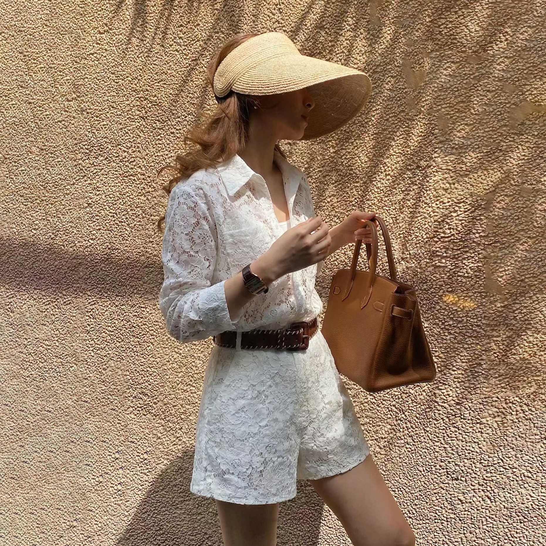 雲朵白單口袋翻領造型蕾絲連身短褲-S-XL (Elegant & Love)