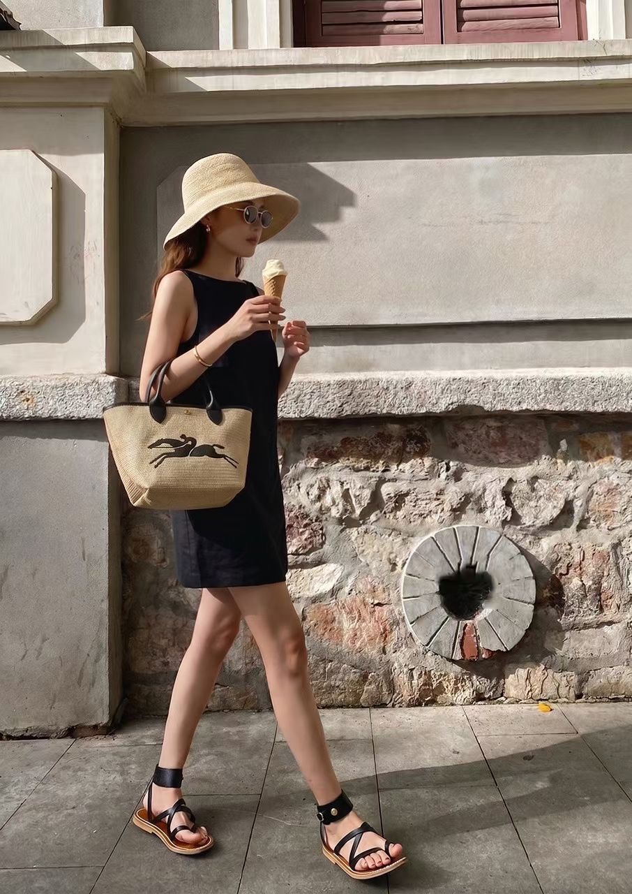 性感美背織紋感圓領亞麻短洋裝-S-L / 2色 (Elegant & Love)