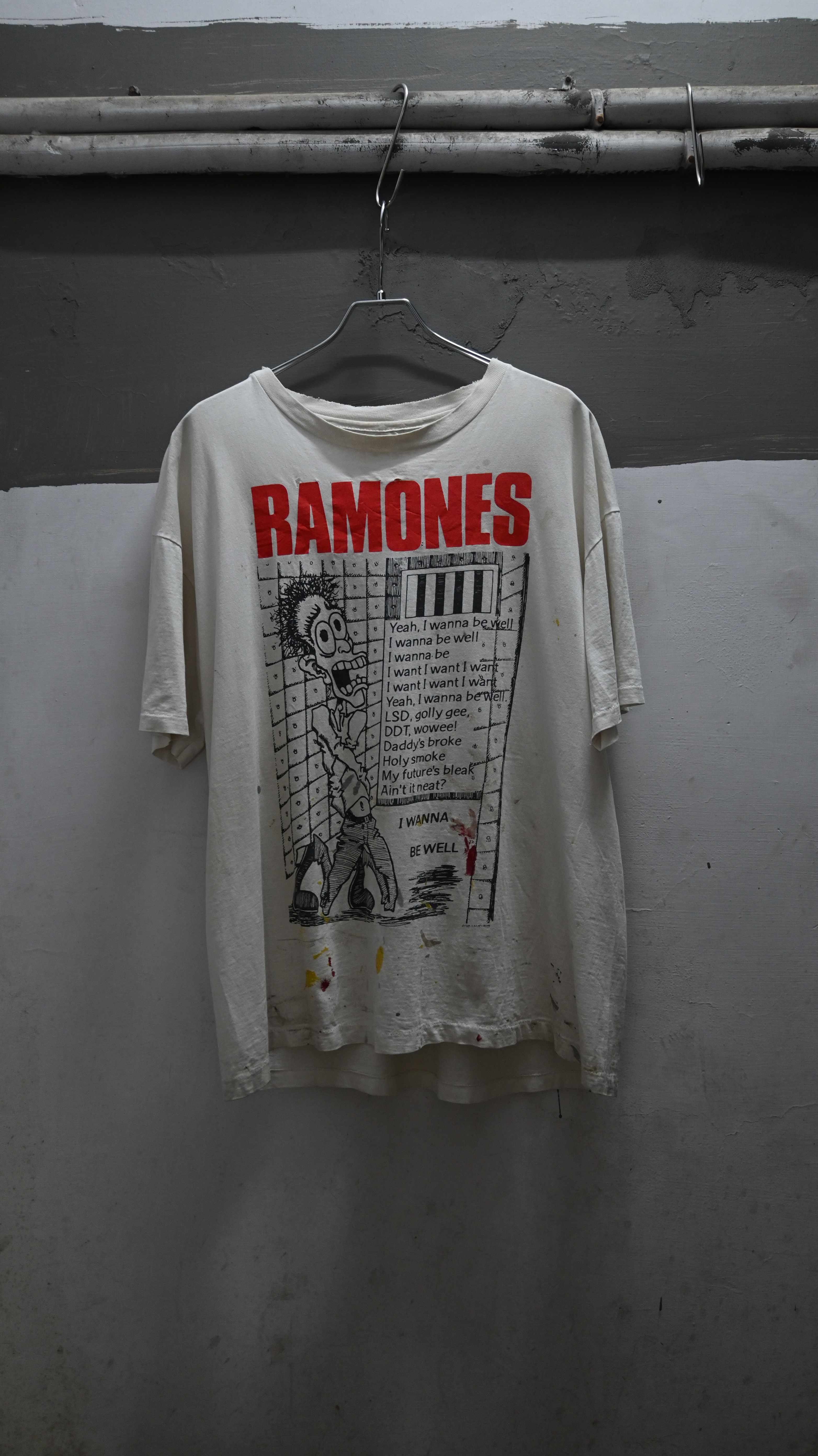 80’s~90’s RAMONES Rock T-Shirt  *Hard Worn