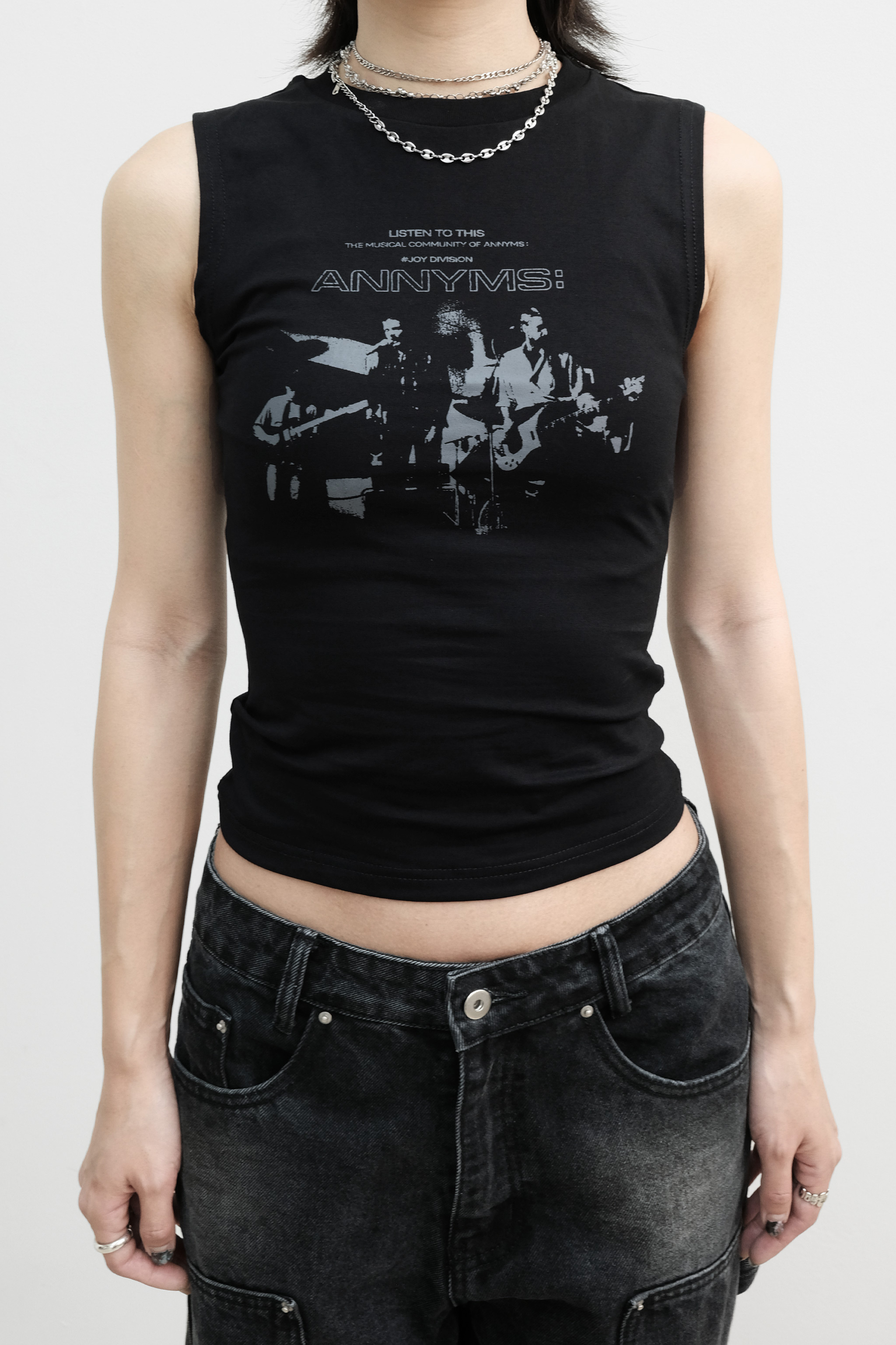 Anonymous Talking｜S26-V02 – Fitted Top WMS (Black)