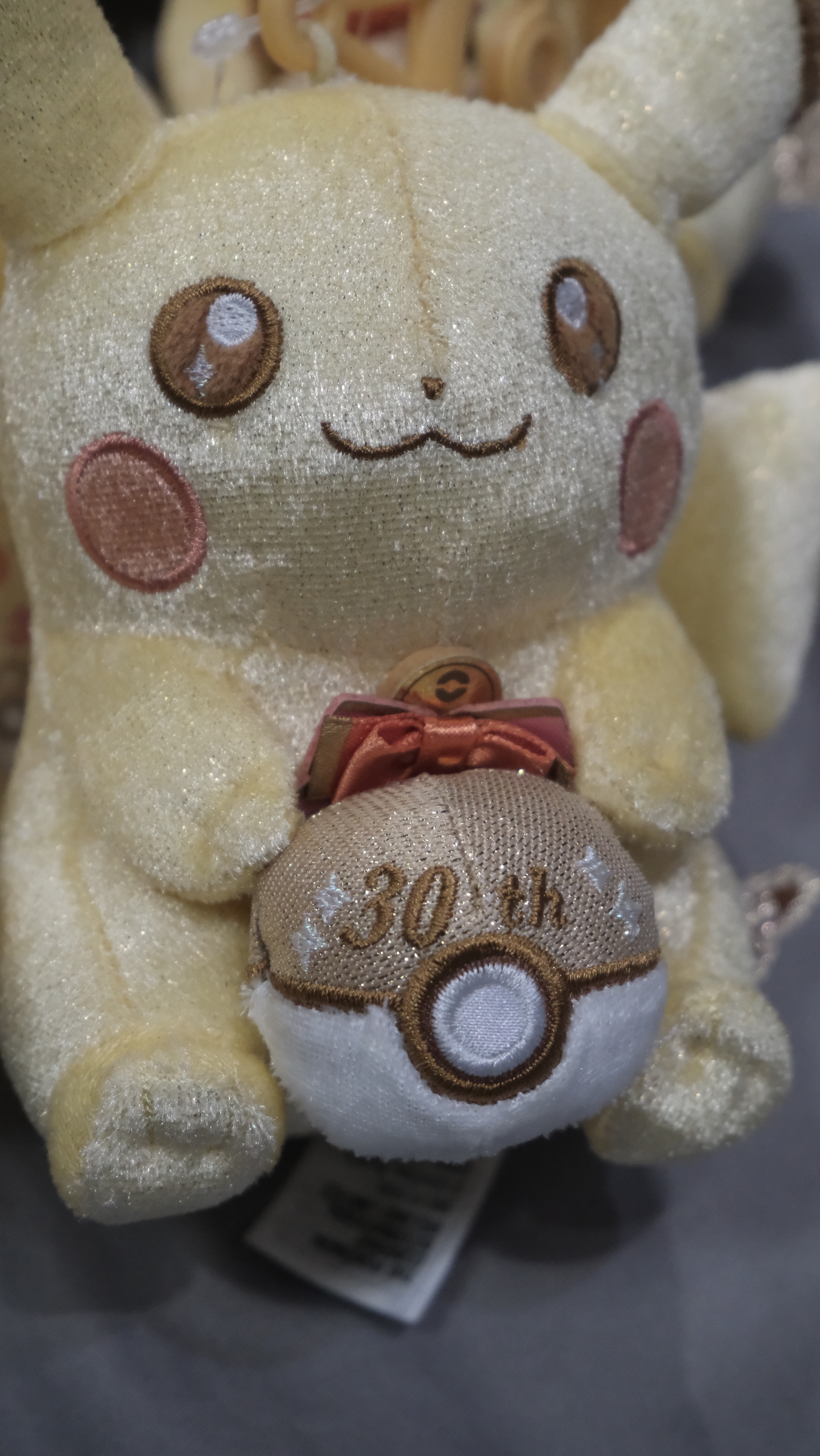 寶可夢中心 Pokemon Store 30週年 紀念 皮卡丘 鑰匙圈 吊飾