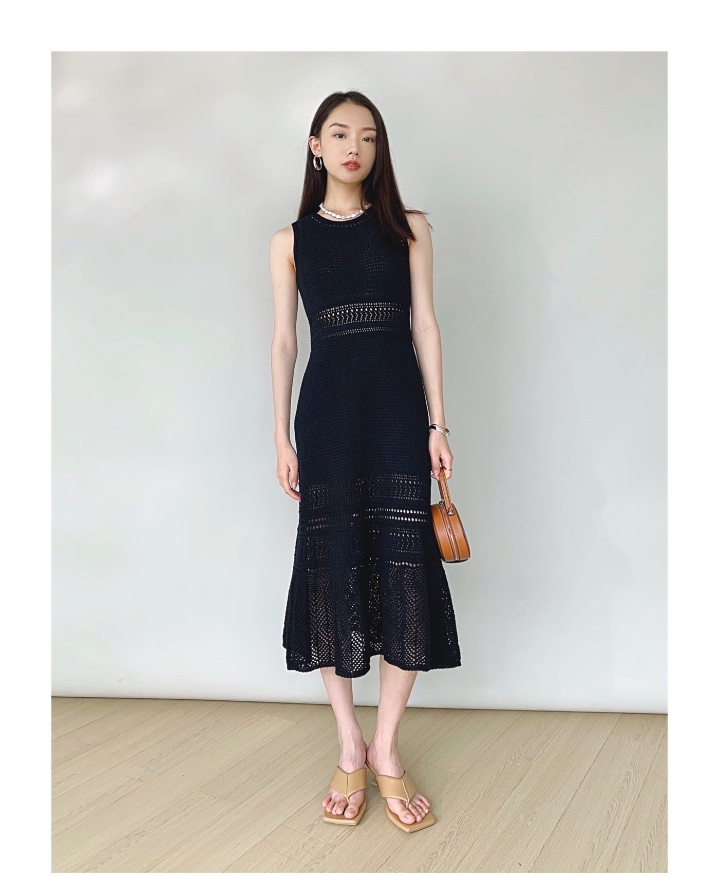 編織感洞洞 收腰洋裝