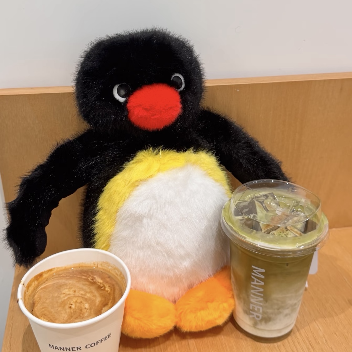 （預購）正版授權  Pingu炸毛大玩偶 公仔