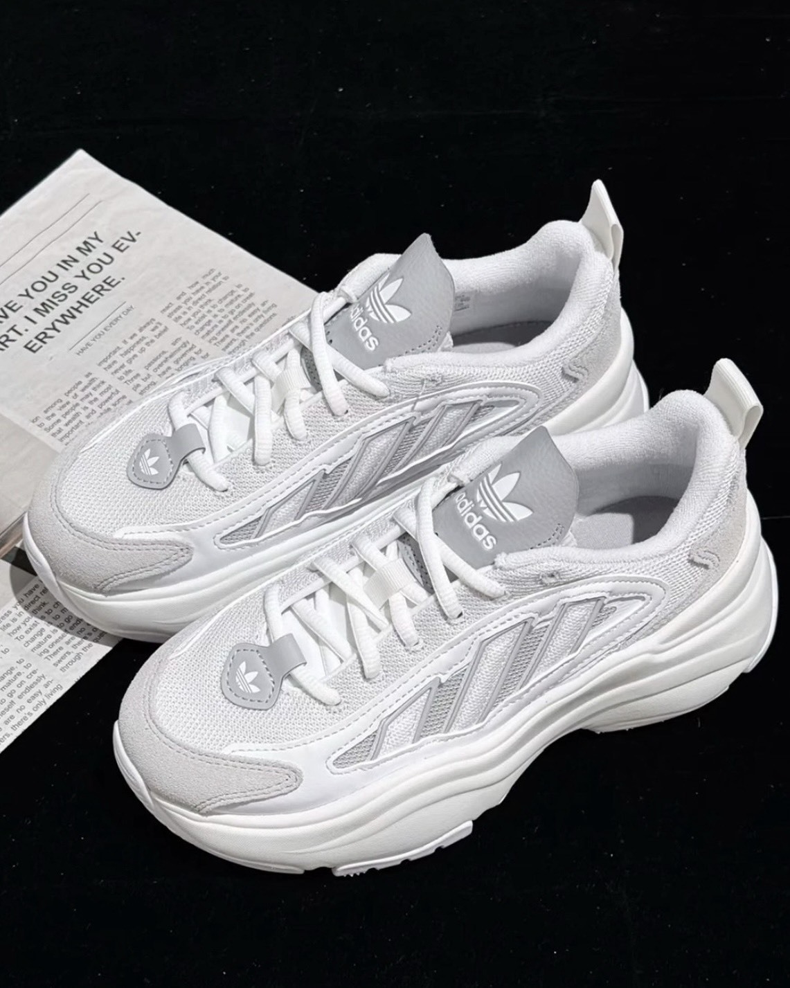 Adidas original OZGAIA 灰白 厚底 增高 女鞋
