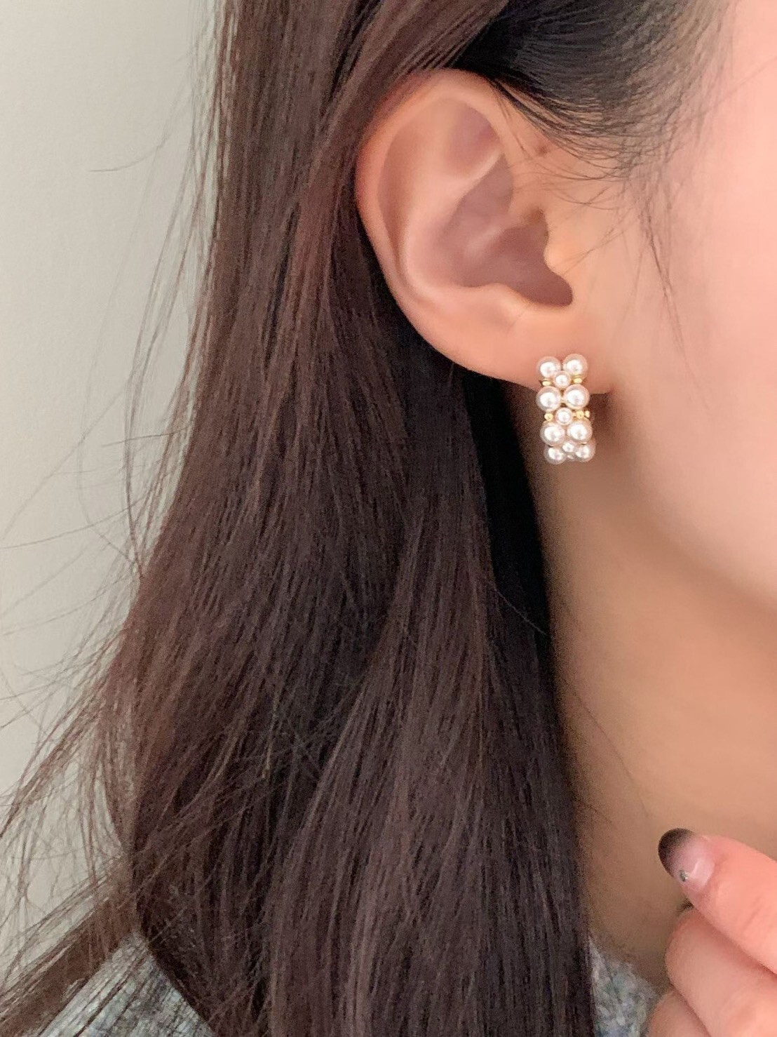 滿版珍珠C字造型耳環