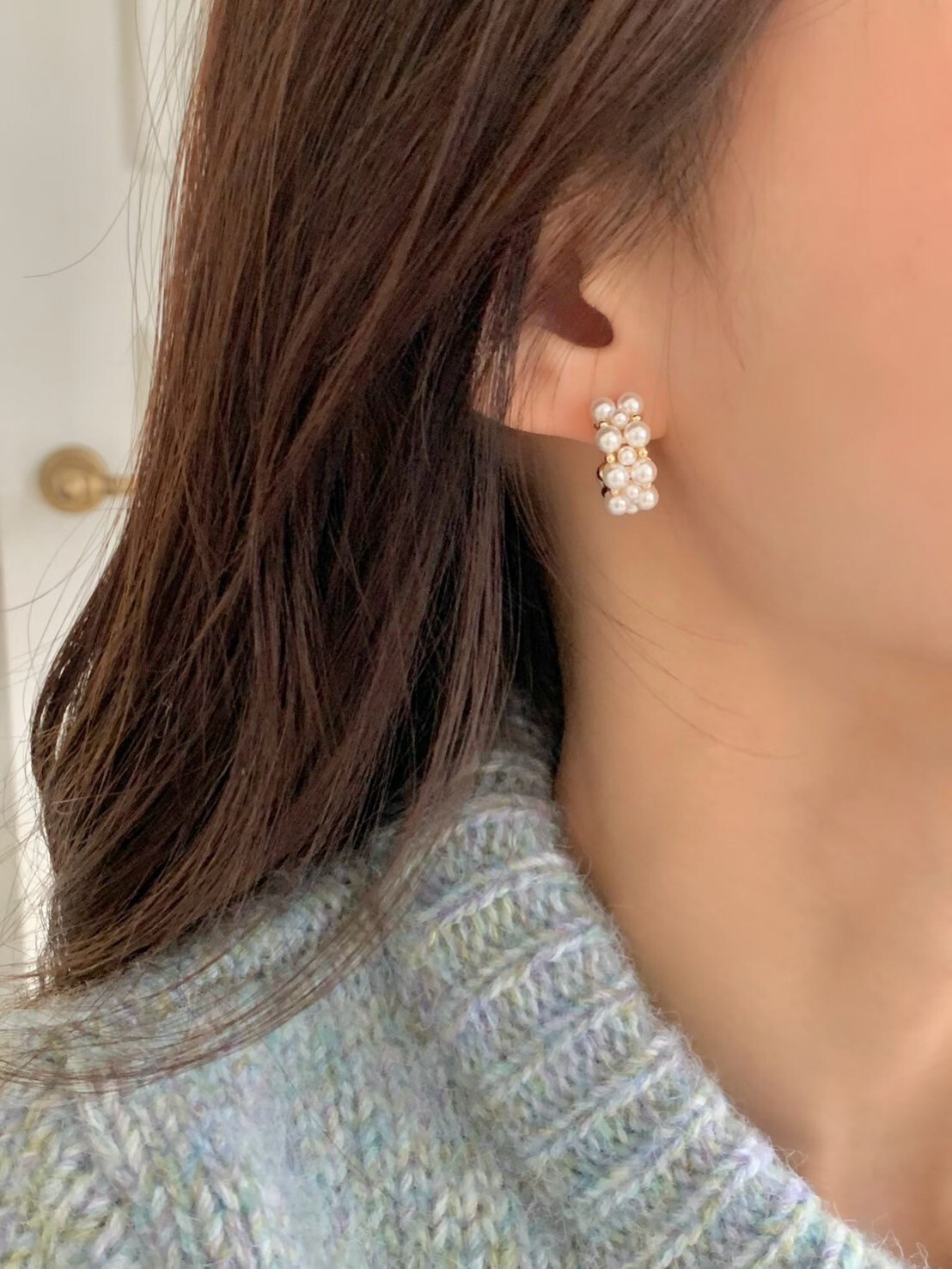 滿版珍珠C字造型耳環