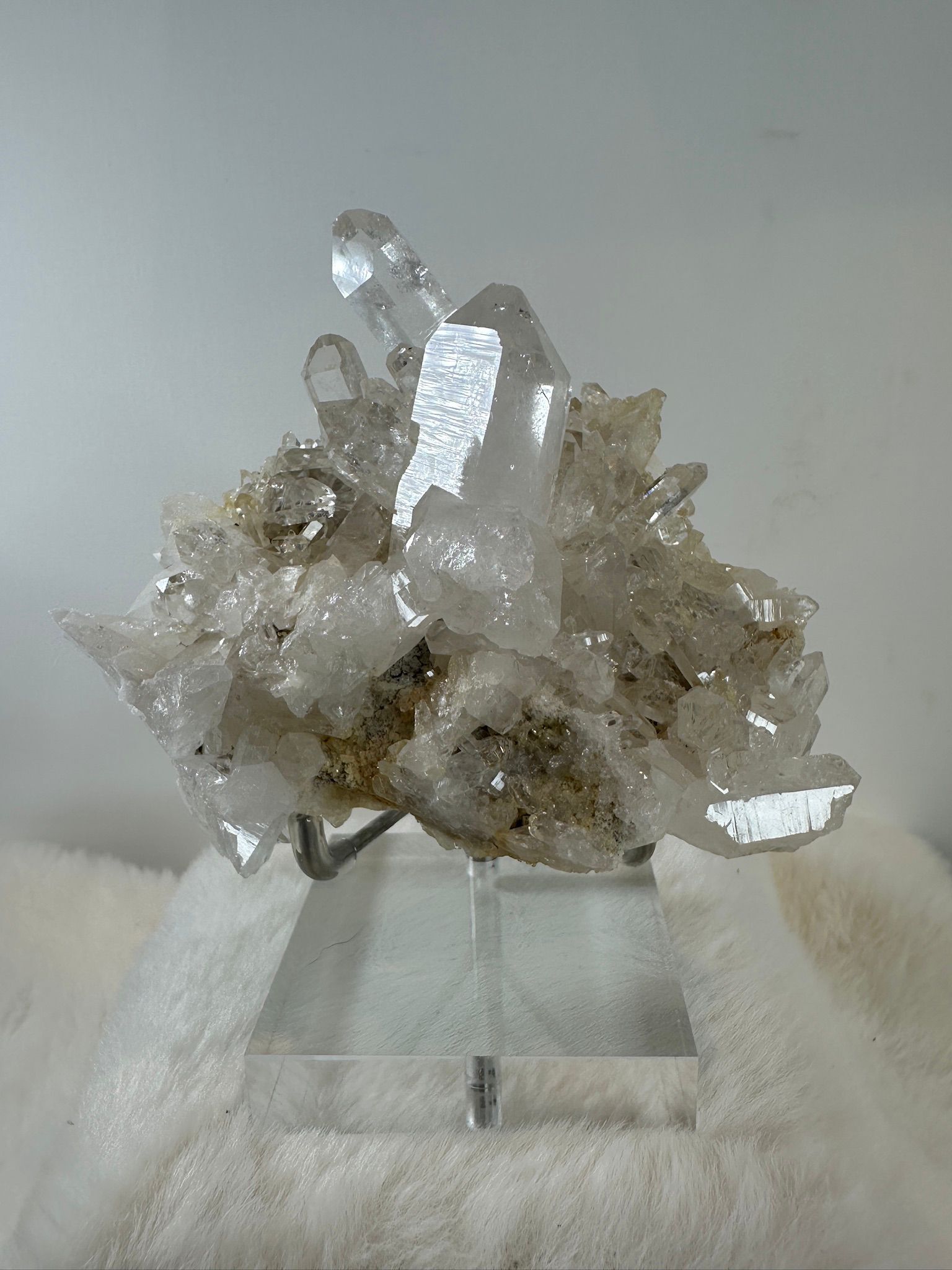 HKAG0417-008 巴基斯坦 白晶簇 大晶柱 阿卡西紋 (帶黃底岩) 可掛手串 (不包括圖中手串) (A8)