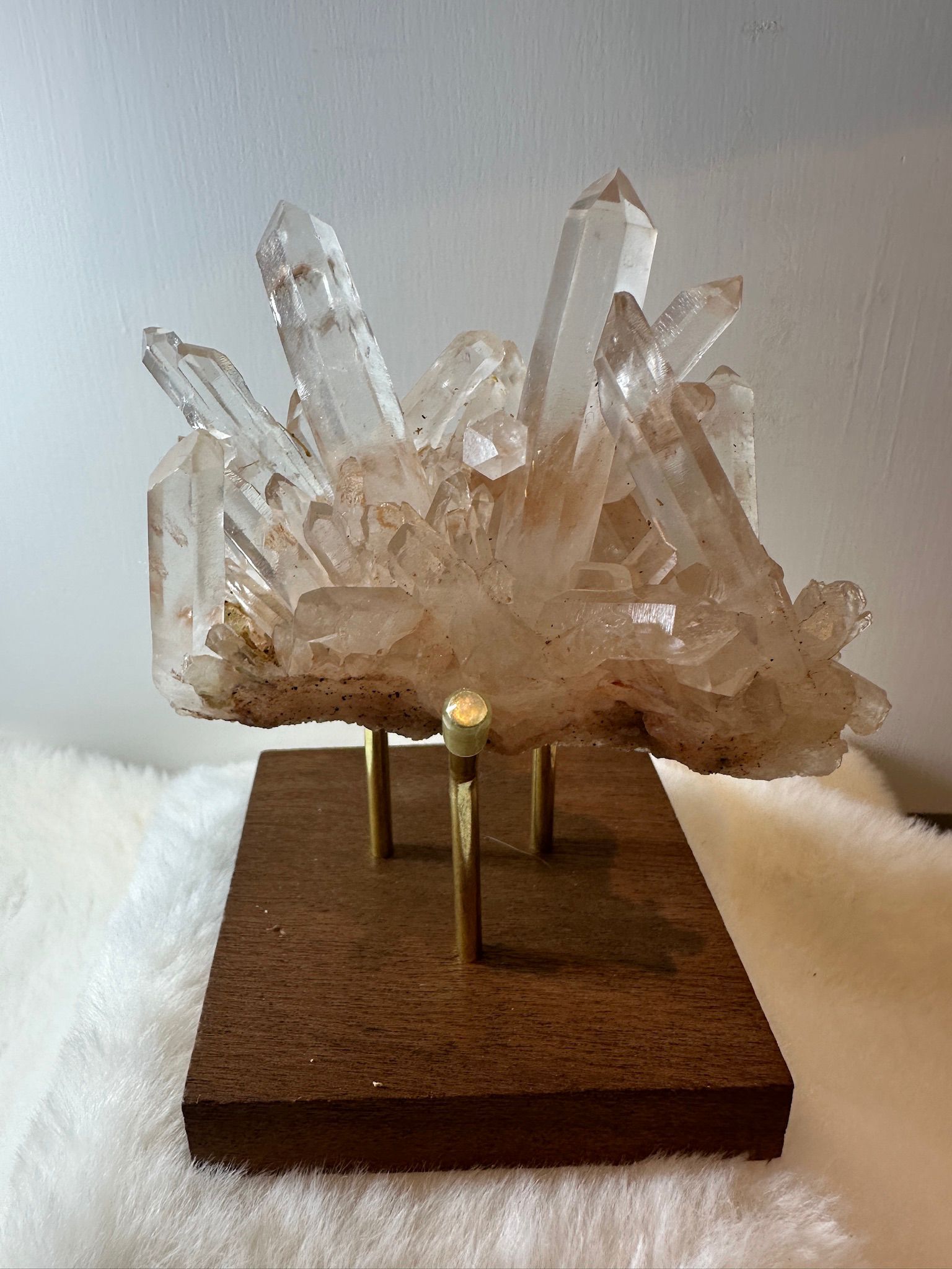 HKAG0417-005 馬達加斯加 粉皮白晶簇 (A5)