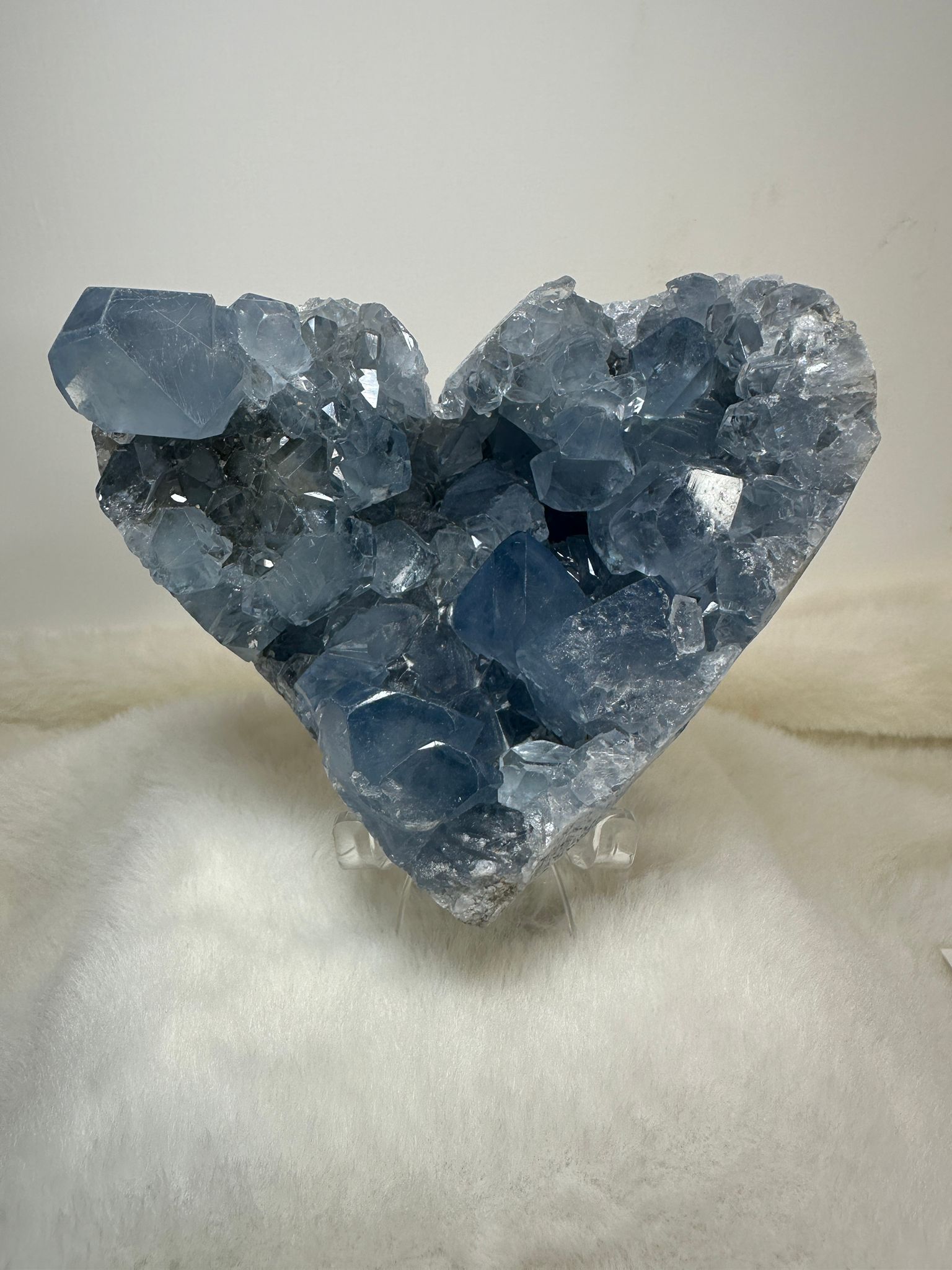 HKAG0417-055 心心 AAA馬達加斯加 原礦原皮天青石  (大) *多大晶牙 (A55)