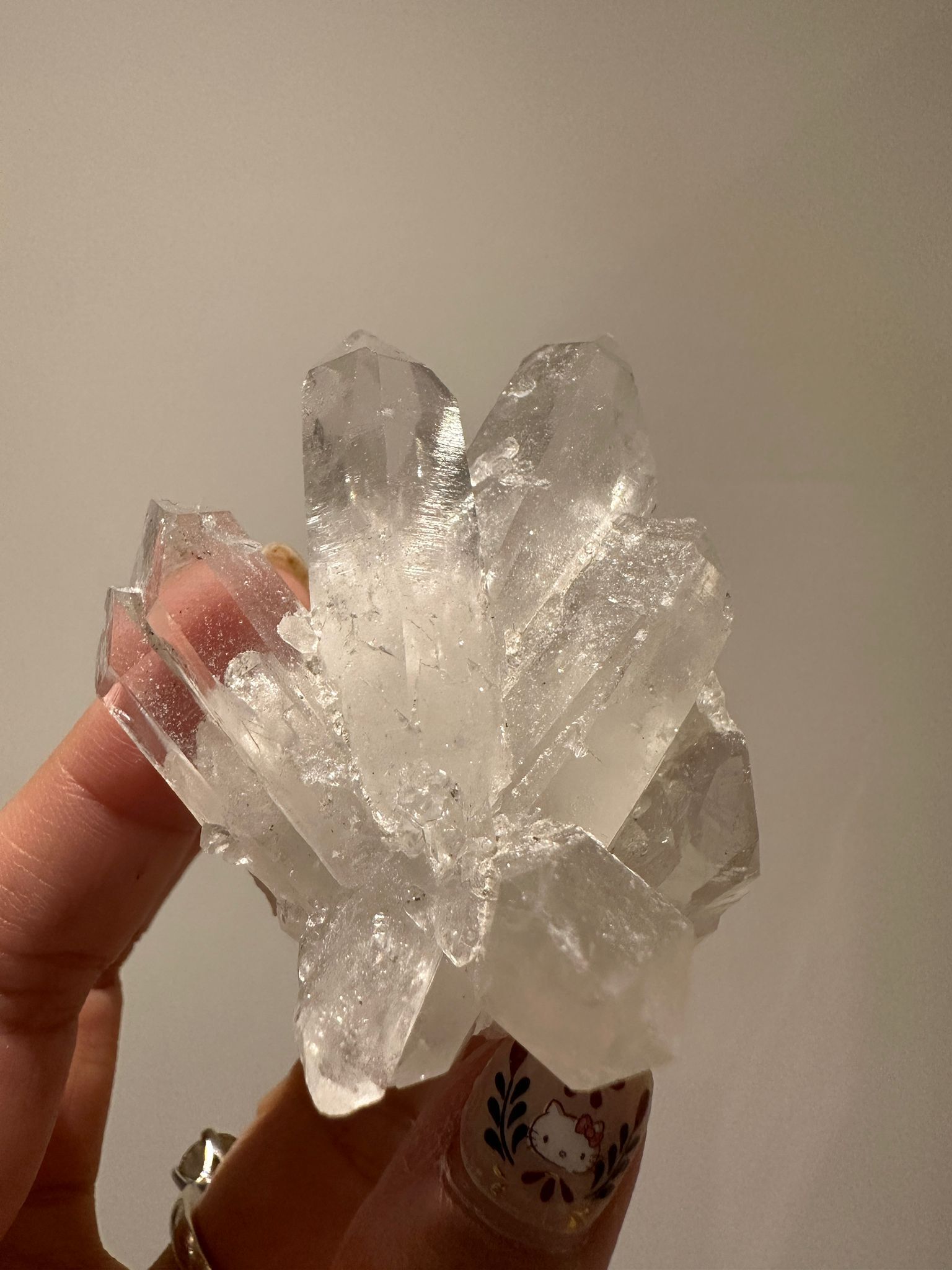 HKAG0417-093 巴基斯坦 閃亮白晶簇 送黃色琉璃金元寶1個 (A93)