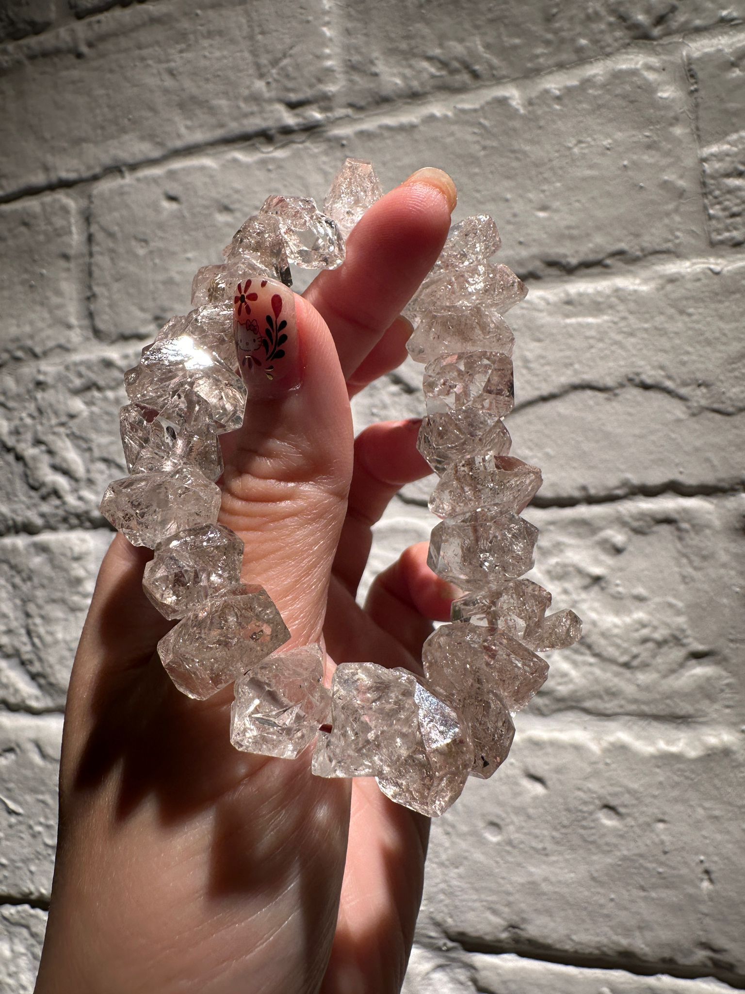 HKAG0417-126 巴基斯坦帶油閃靈鑽手鏈 (高透閃) (大) 內含物 -石油 紫燈照會有螢光反應 (A126)