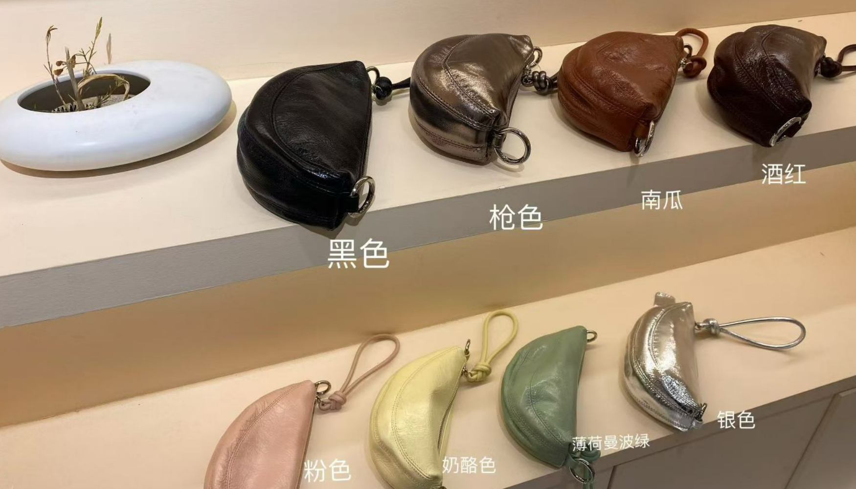 0417g26-GZday4-皮革-頭層油蠟牛皮20*5*10(A26)