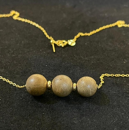 MAS-LLG0417-060 沉香三陽開泰項鍊 (B28)