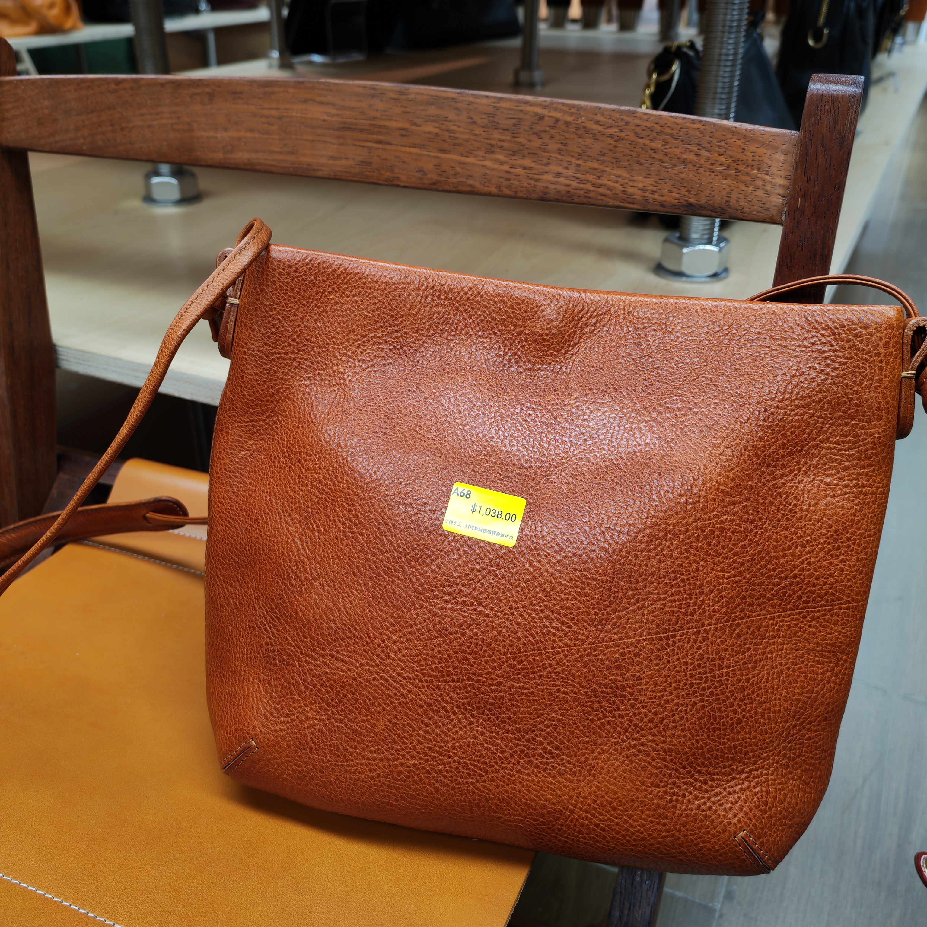 0417g68-GZday18-皮革-子種手工 斜挎單肩包植鞣霧蠟牛皮(A68)