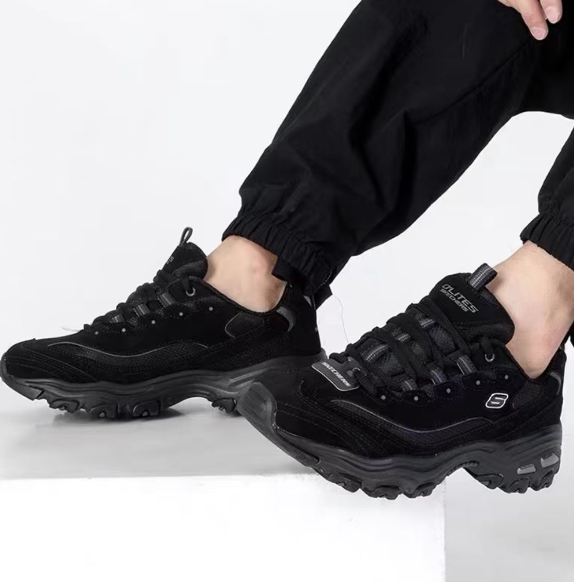 【預購】Skechers D'Lites-Play H041782 女裝運動鞋