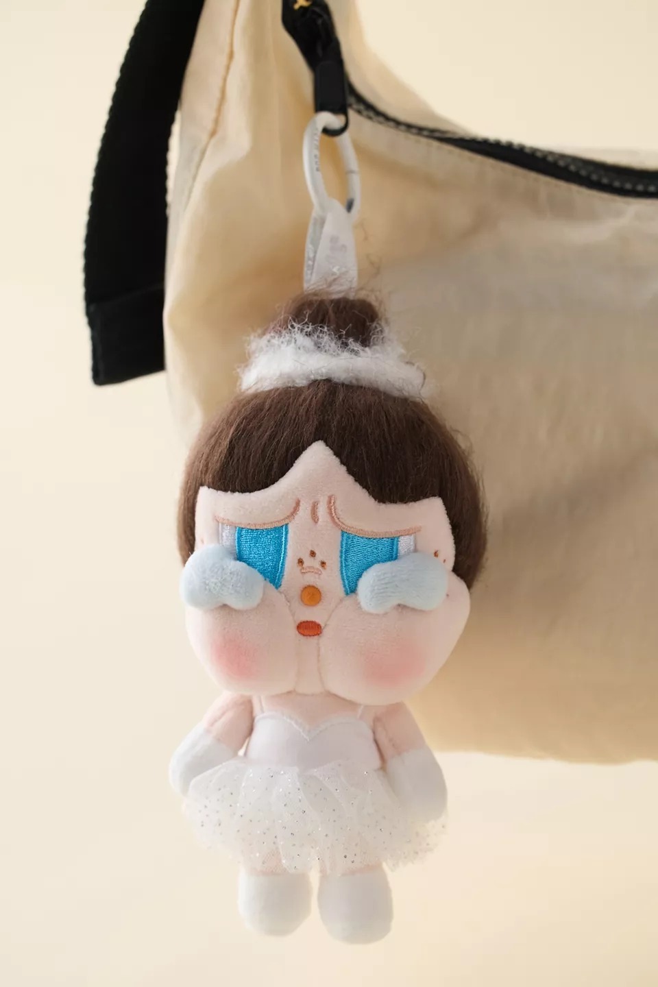 【預購】POP MART CRYBABY H041783 Shiny Shiny Series Plushie鑰匙扣