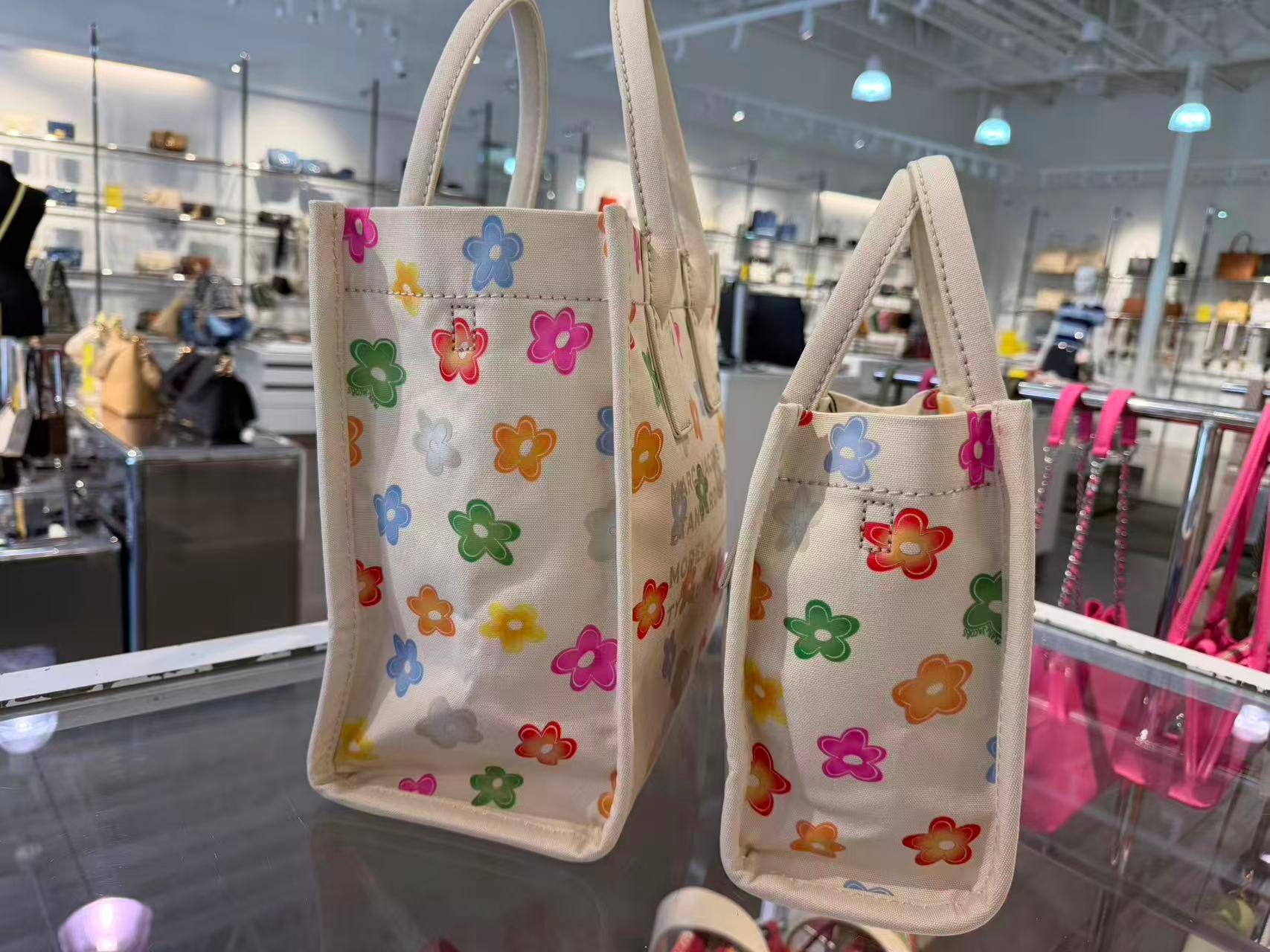 【預購】Marc Jacobs H041784 花花托特包包系列