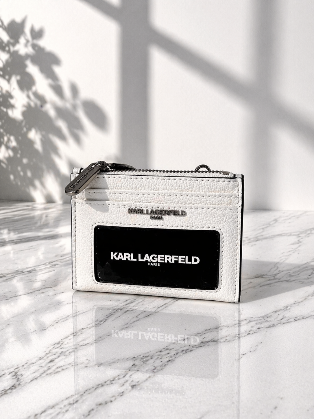 OBS438  Karl lagerfiled 白色老佛爺與貓卡包