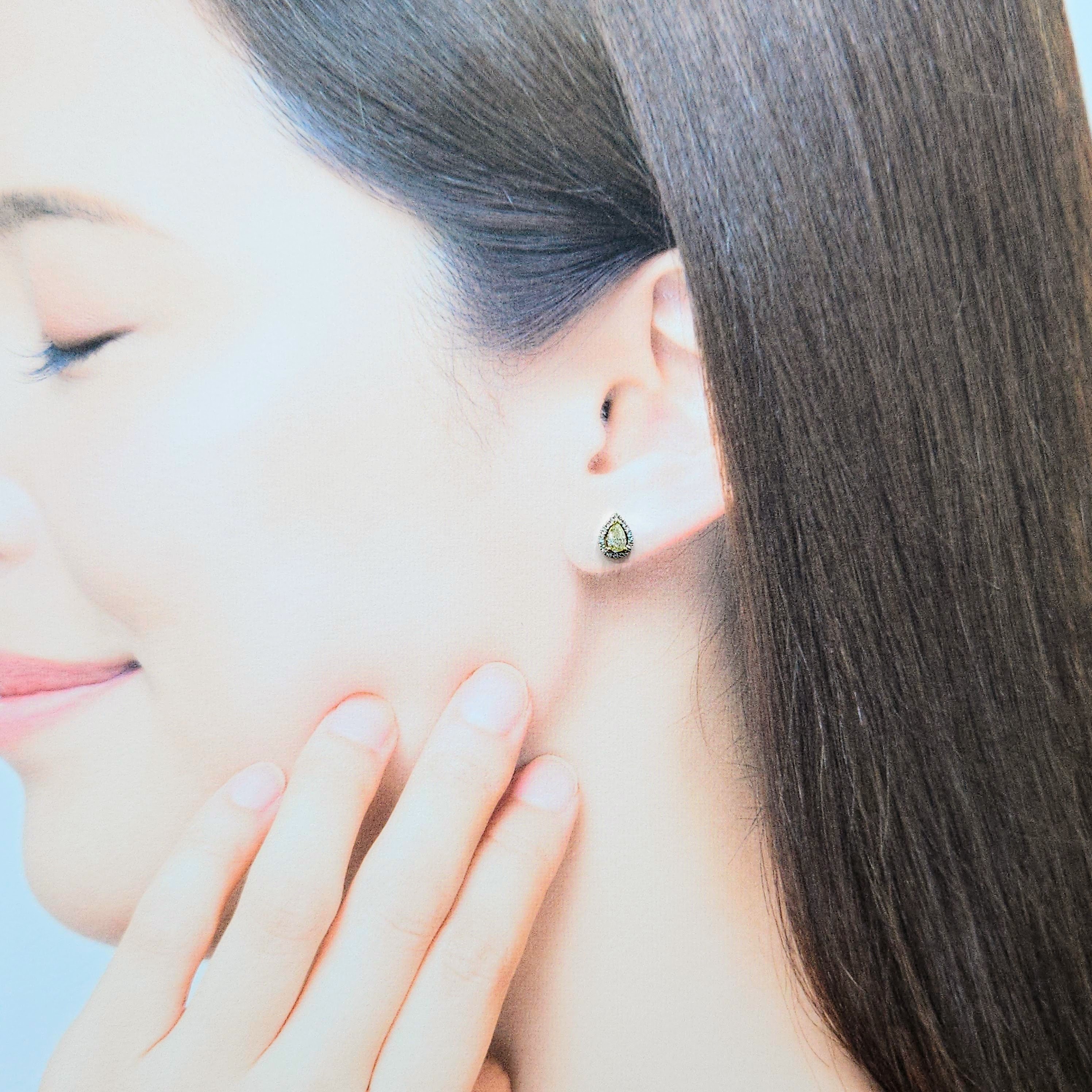 全新18K金【主石48份梨形彩黃鑽】配小鑽共57份鑽石耳環