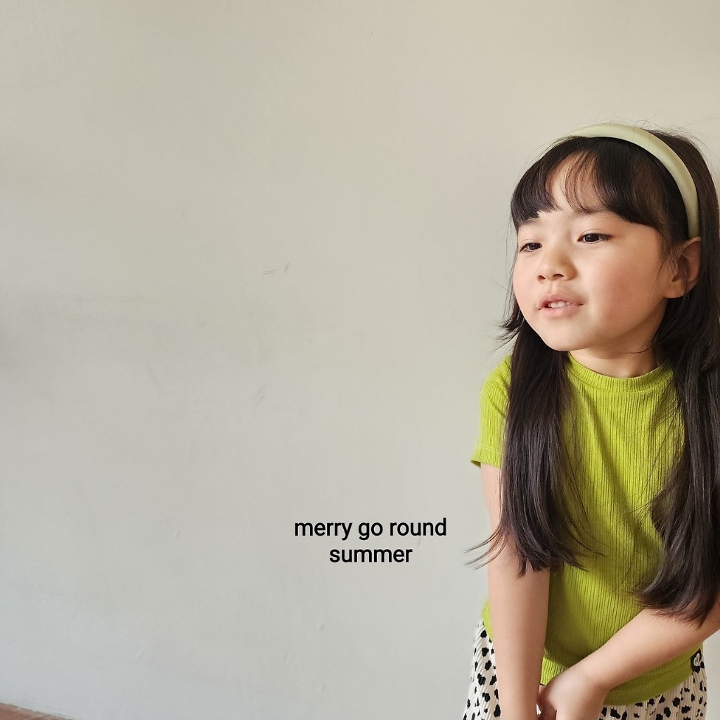 正韓夏Merry-go-round 三色愛心小標素色上衣