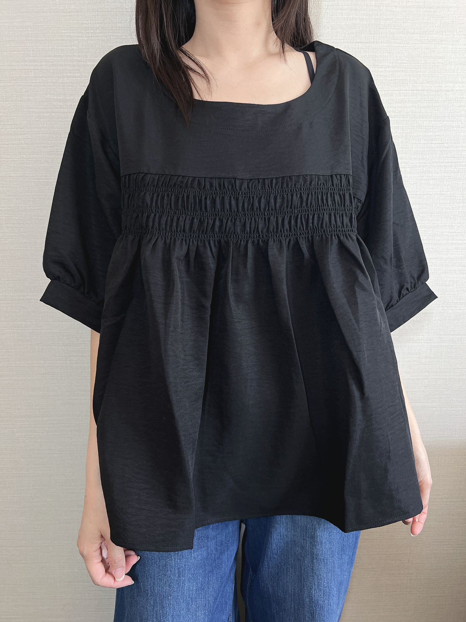 LW 胸口皺皺top