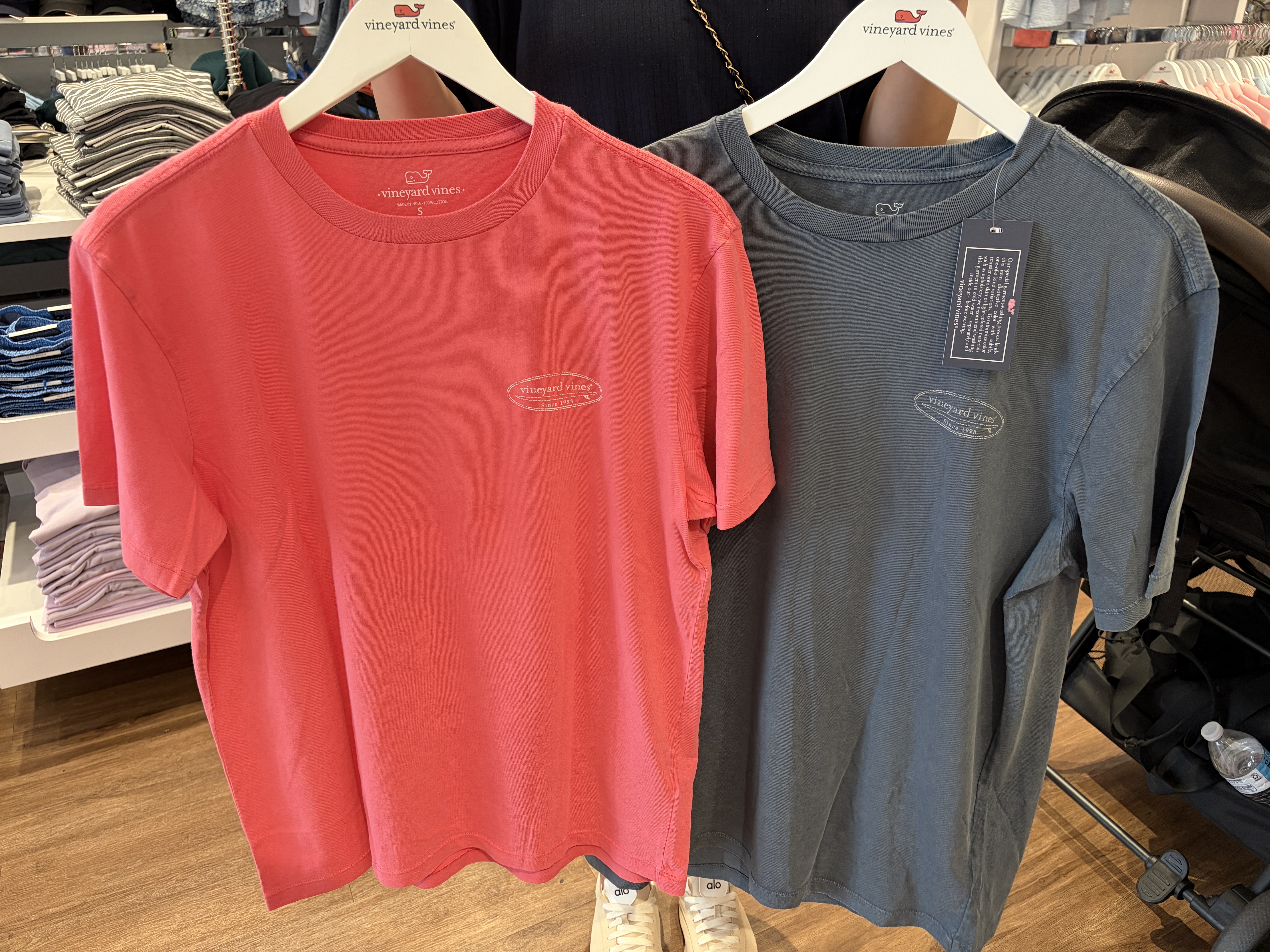 【限時】Vineyard Vines小鯨魚 男大人 正反圖 短TEE (2色)