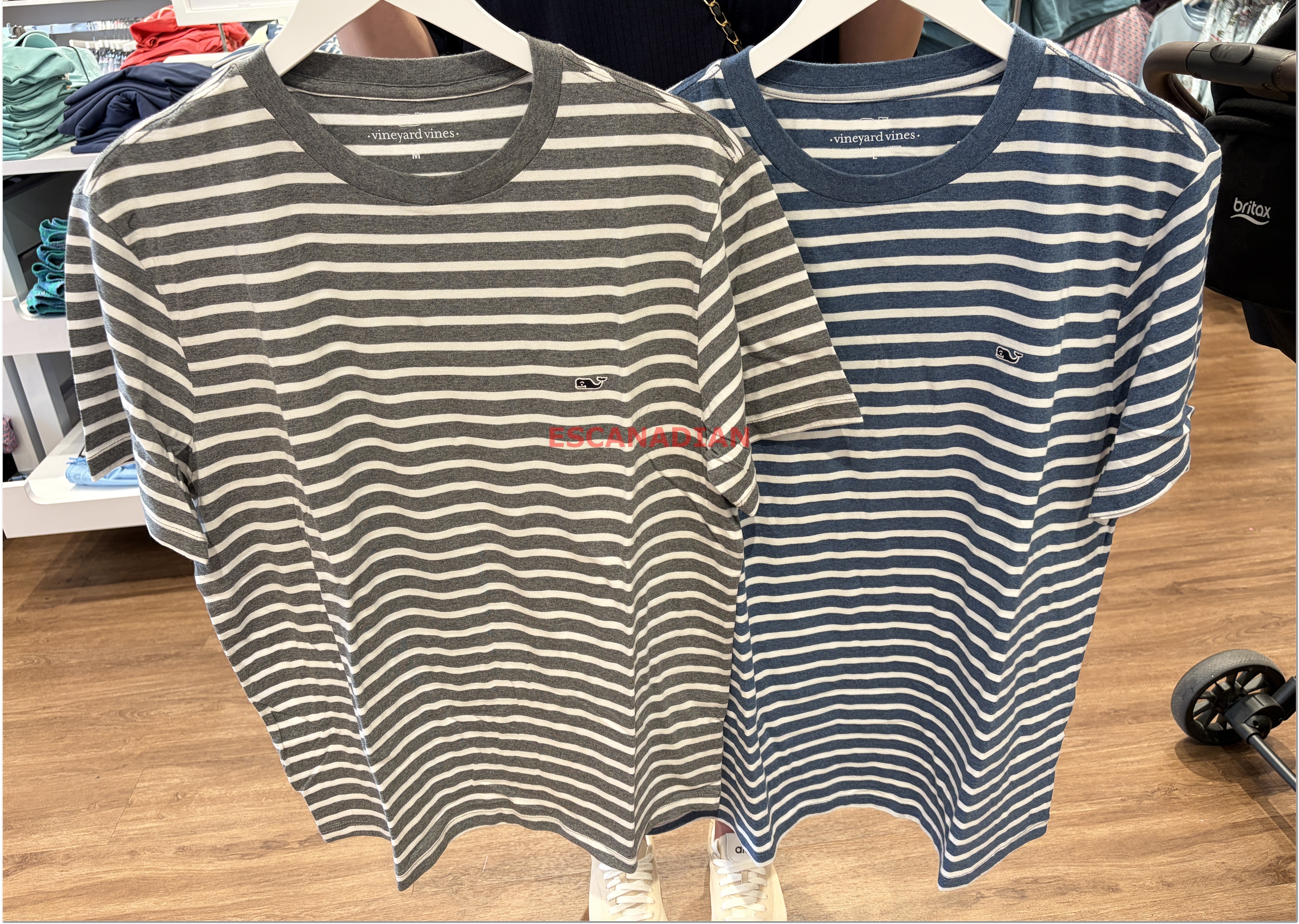 【限時】Vineyard Vines小鯨魚 男大人 橫條紋 刺繡小標 短TEE (2色)