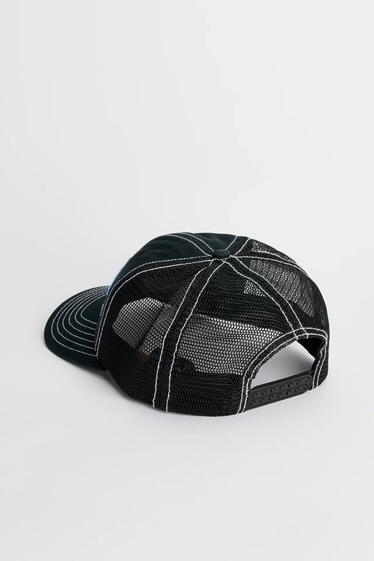 Stussy Md Burly Threads Trucker Black 卡車帽
